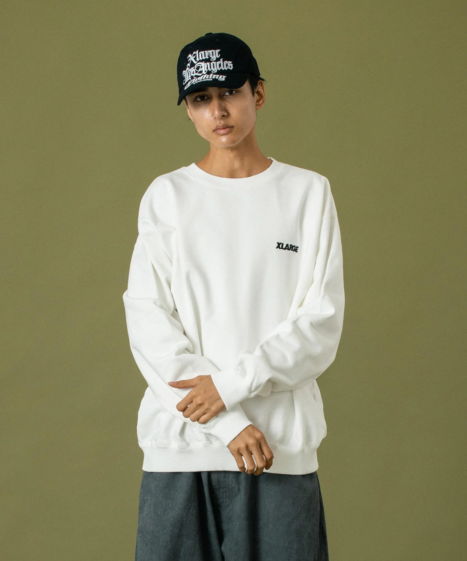 TWO TONE BACKSIDE OG CREWNECK SWEAT - Image 4