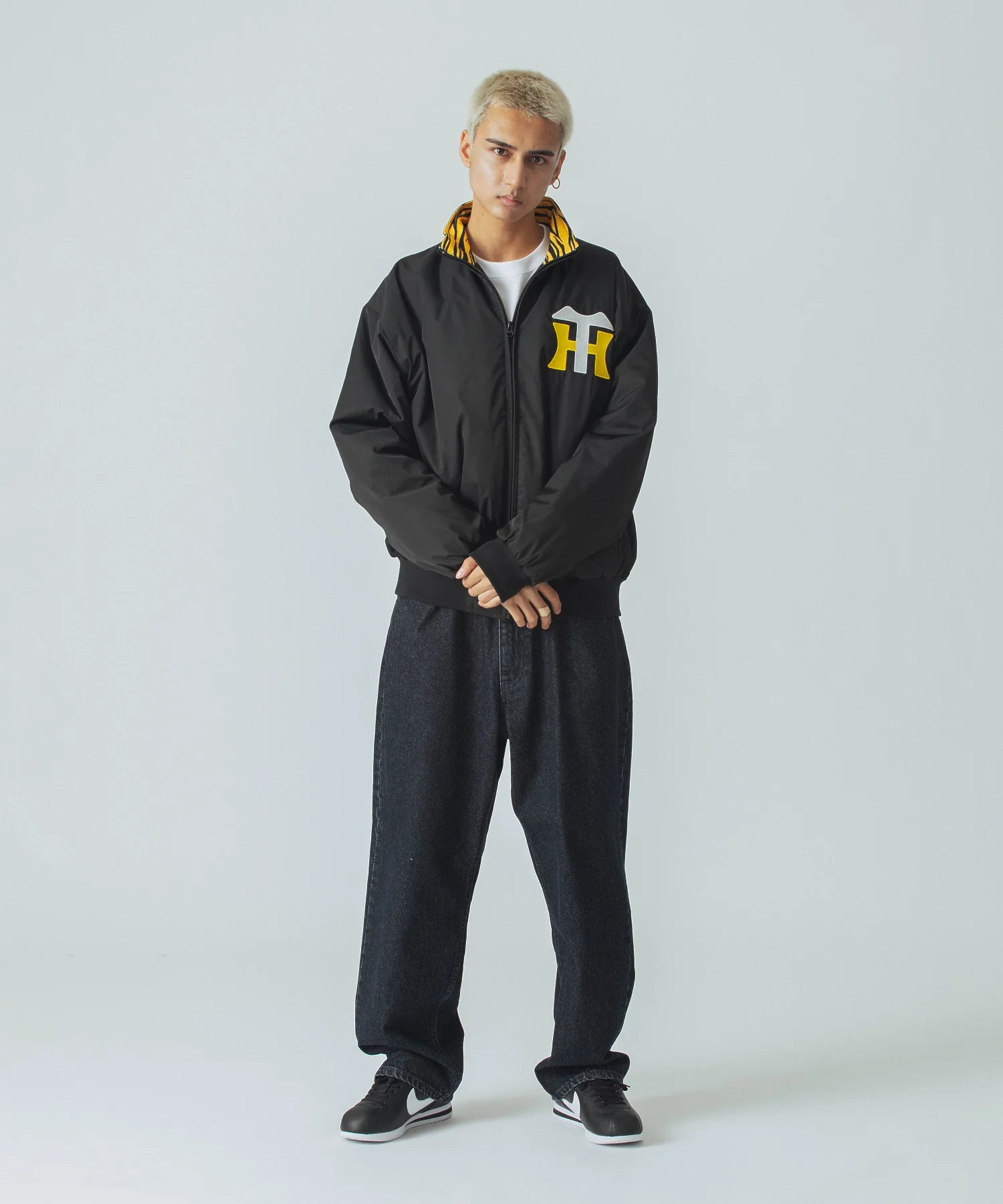 XLARGE×HANSHIN TIGERS GROUND COAT - Image 12
