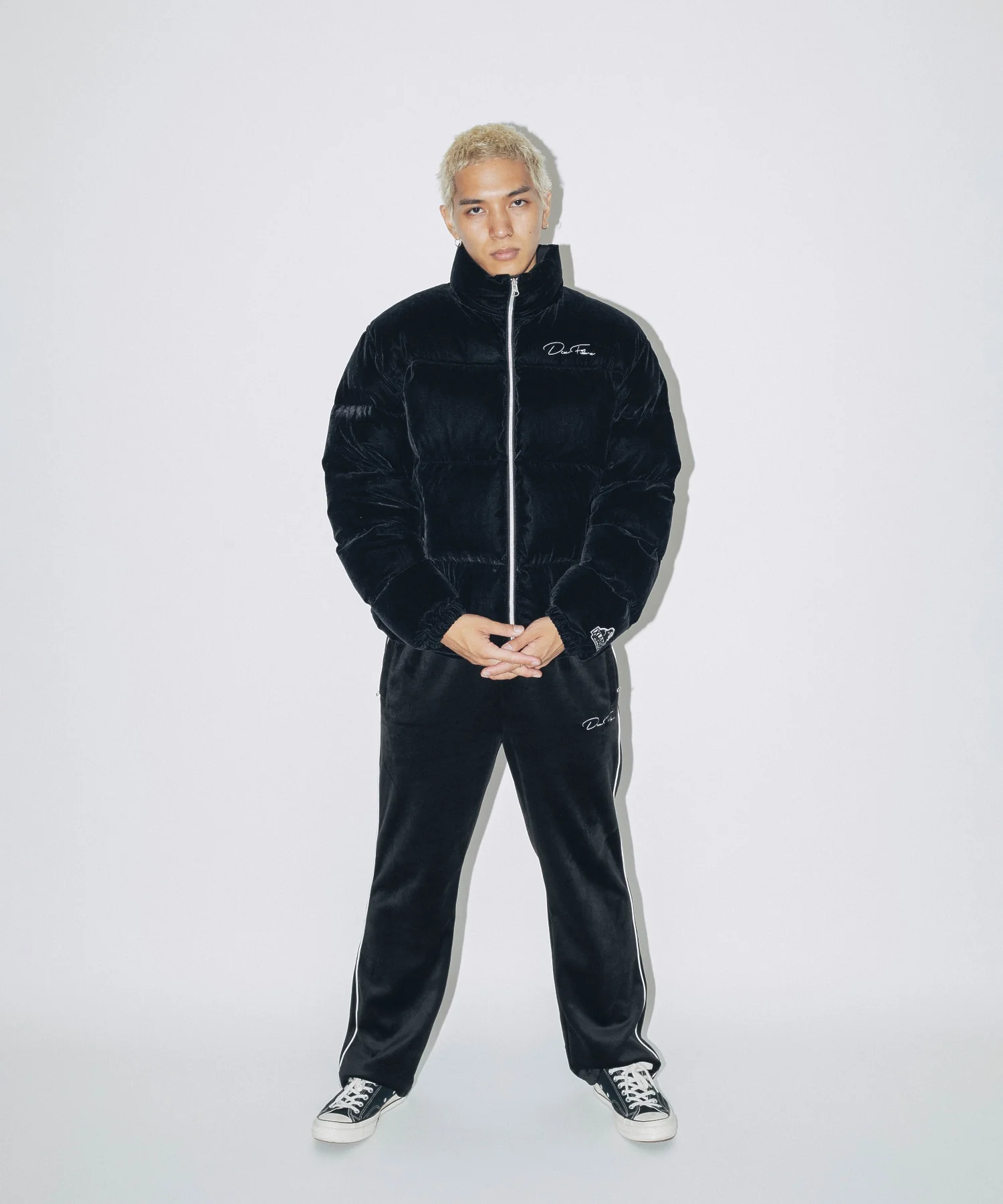 XLARGE×DexFilmz VELOUR TRACK PANTS - Image 9