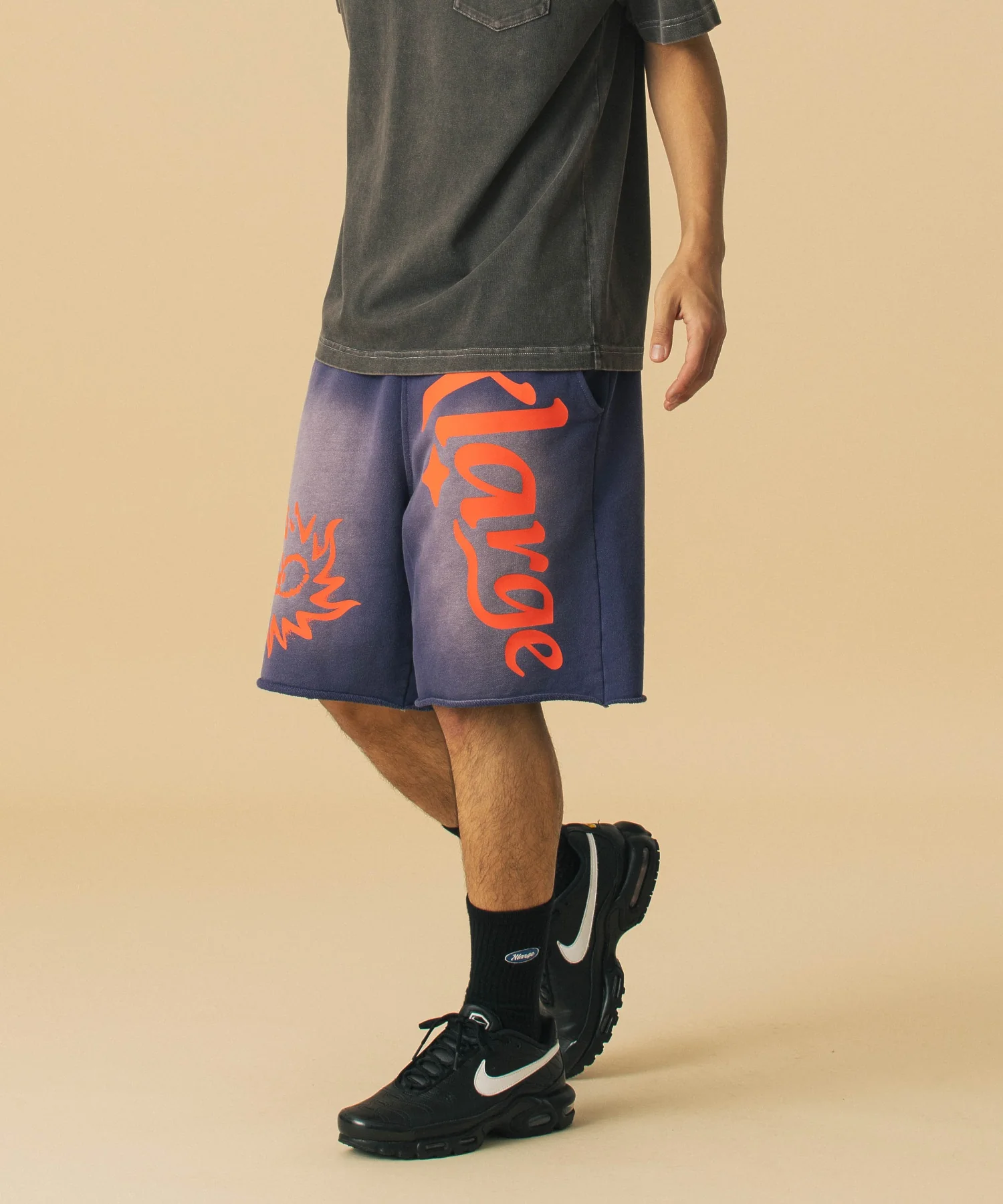 COMMUNITY SPIRIT SWEAT SHORT PANTS - Image 18