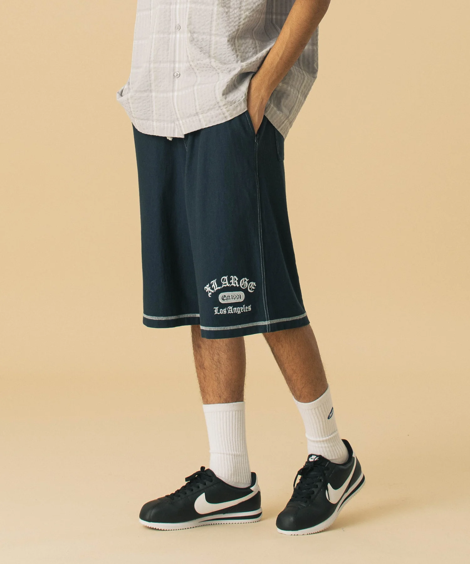 XLARGE×Champion REVERSE WEAVE  STICHED SHORT PANTS - Image 5