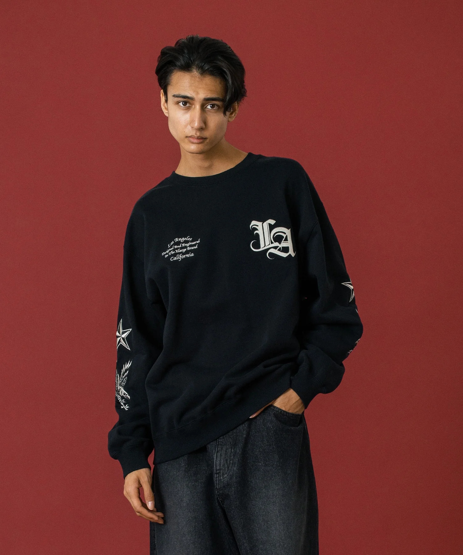 VARSITY CREWNECK SWEATSHIRT - Image 12