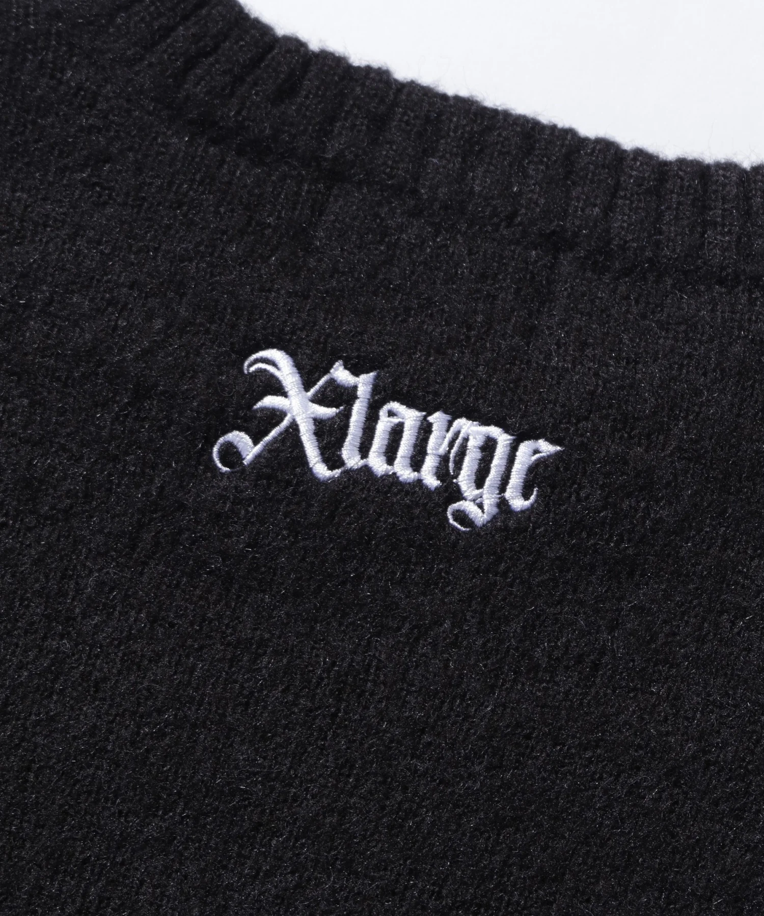 OLD ENGLISH MOHAIR KNIT SWEATER - Image 13