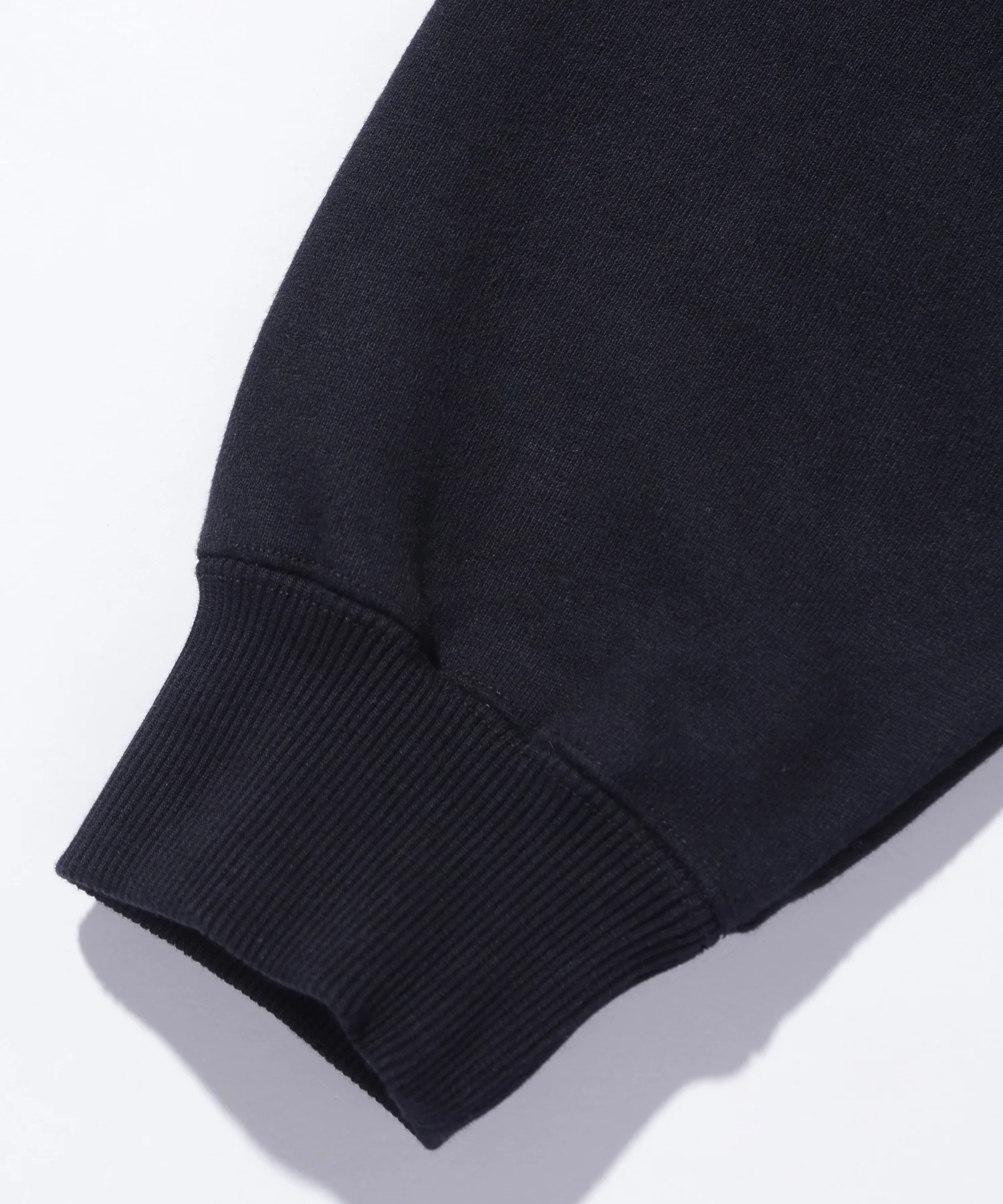 CLASSIC PULLOVER HOODED SWEATSHIRT - Image 15