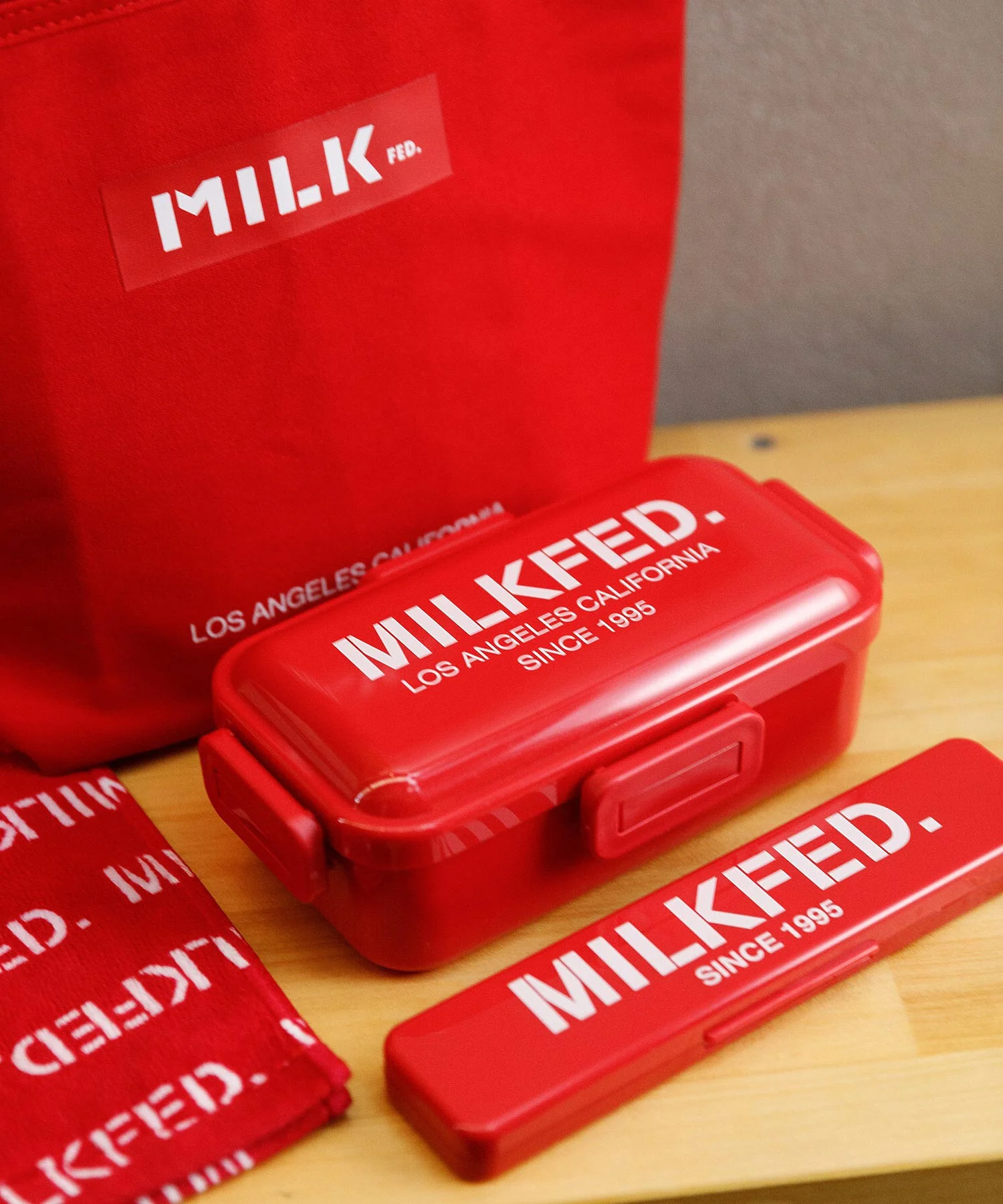 【LIFE STYLE】STENCIL LOGO CHOPSTICKS SPOON SET RED MILKFED. - Image 6