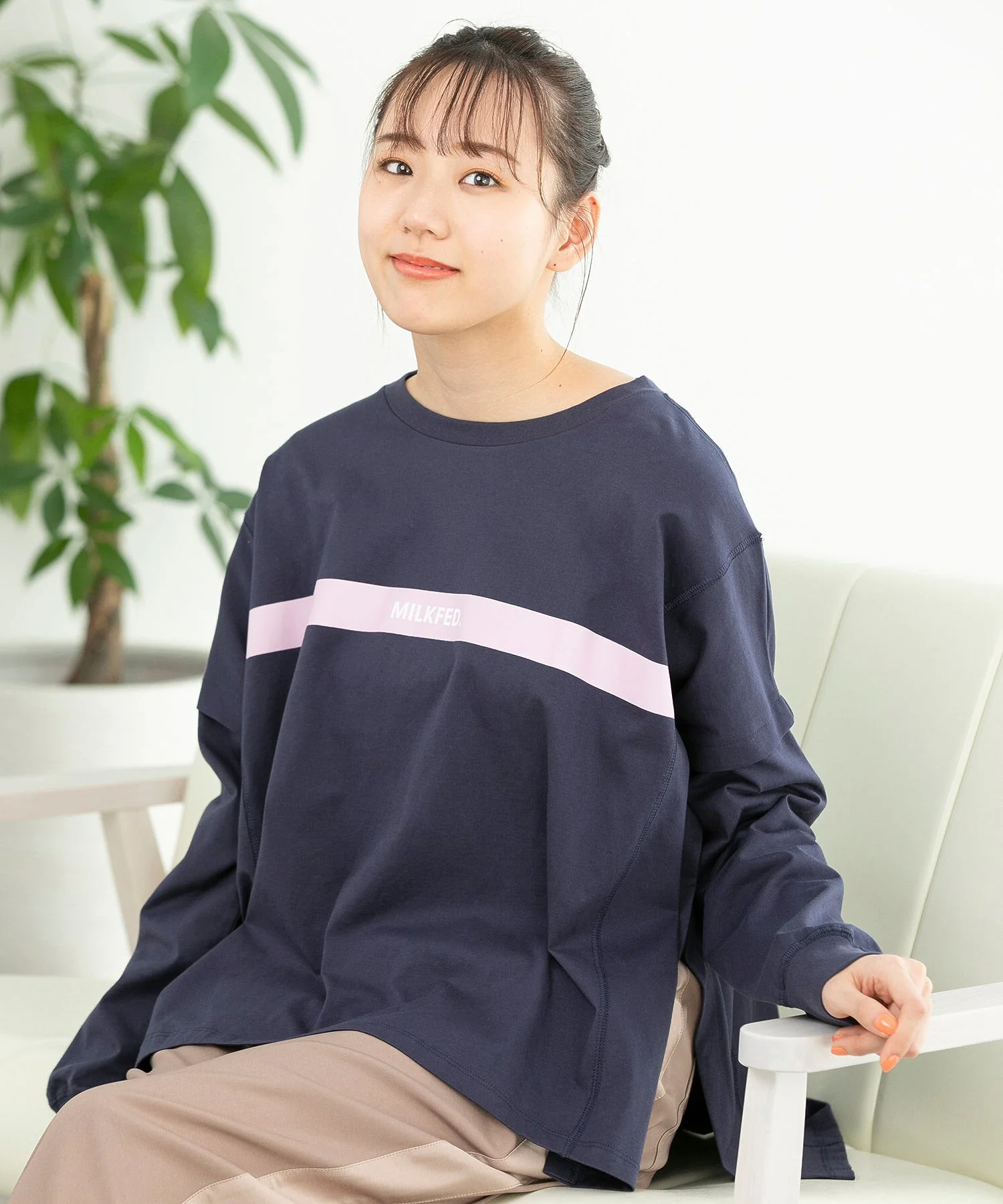 SIDE SLIT PANELED BIG TOP MILKFED. - Image 22