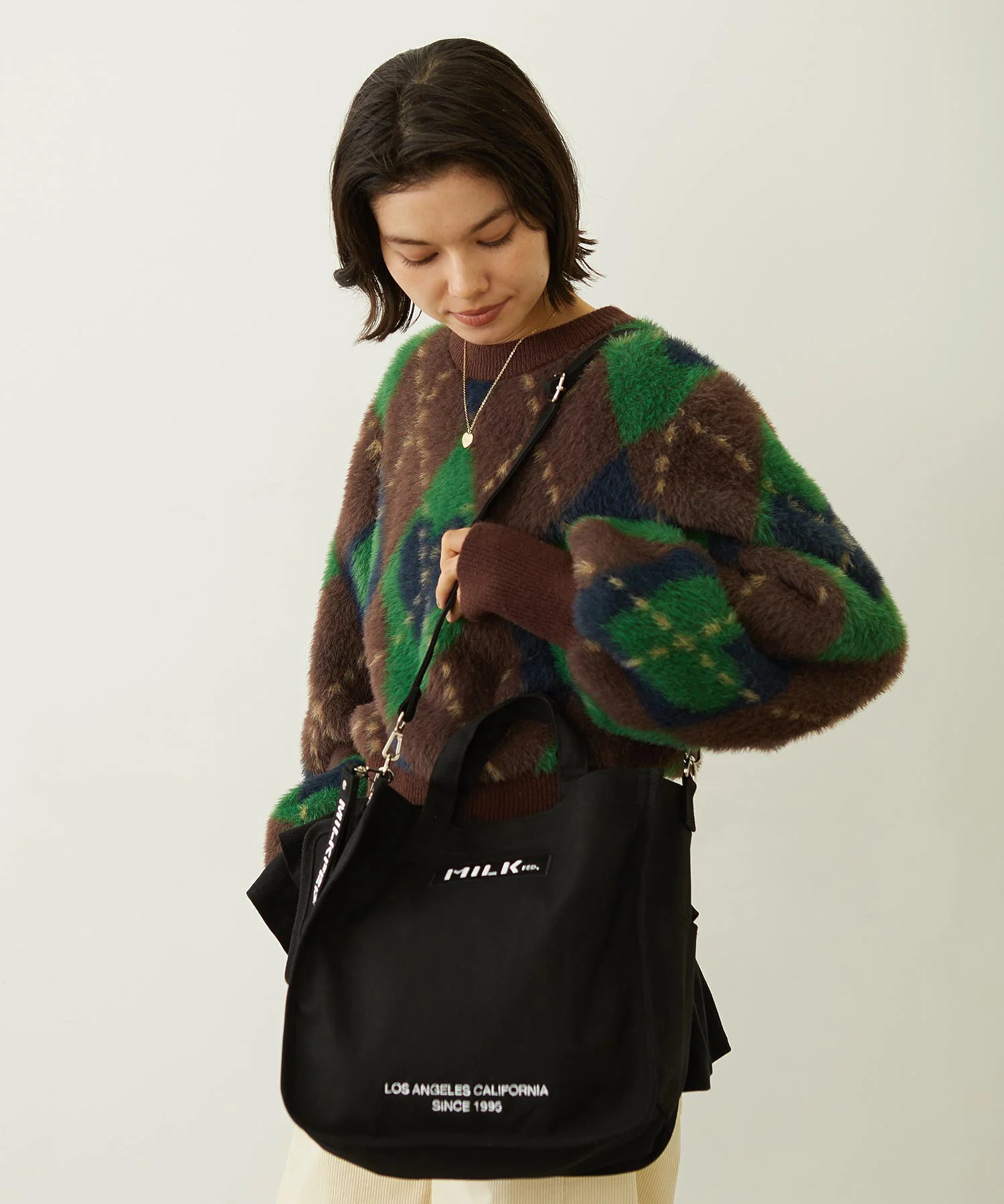 EMBROIDERED BAR SHOULDER BAG W/STRAP MILKFED. - Image 37