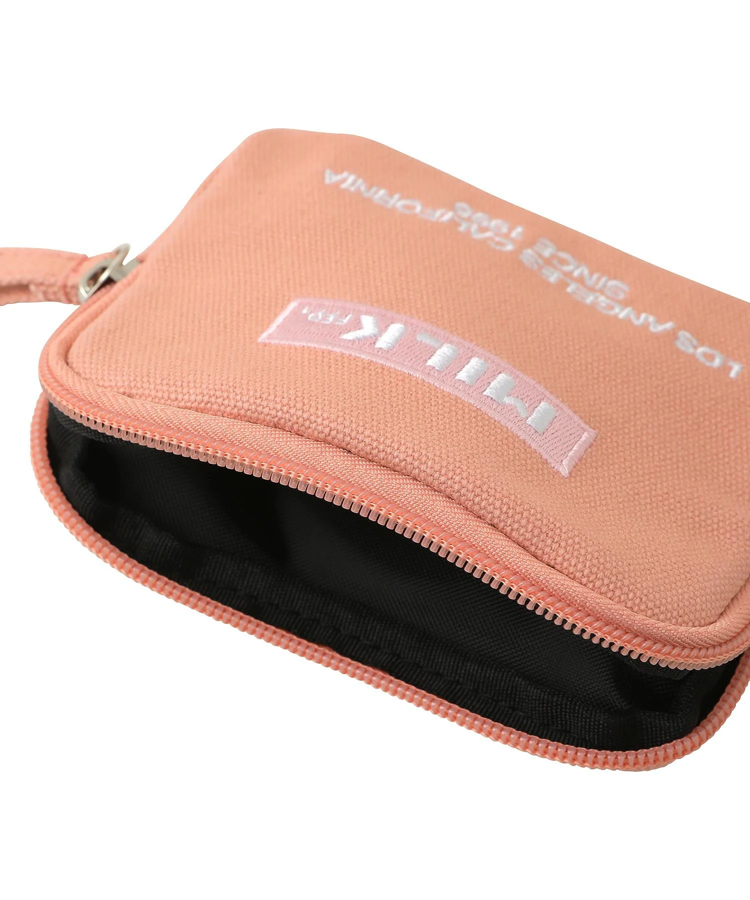 EMBROIDERED BAR PASS HOLDER MILKFED. - Image 25