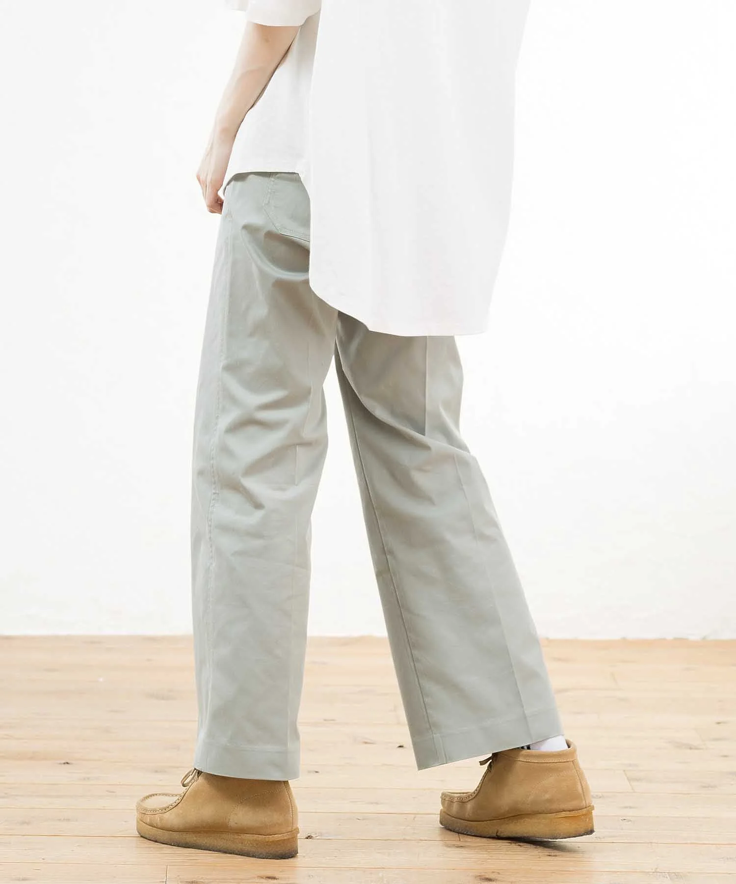 CENTER PRESSED PANTS MILKFED. - Image 4