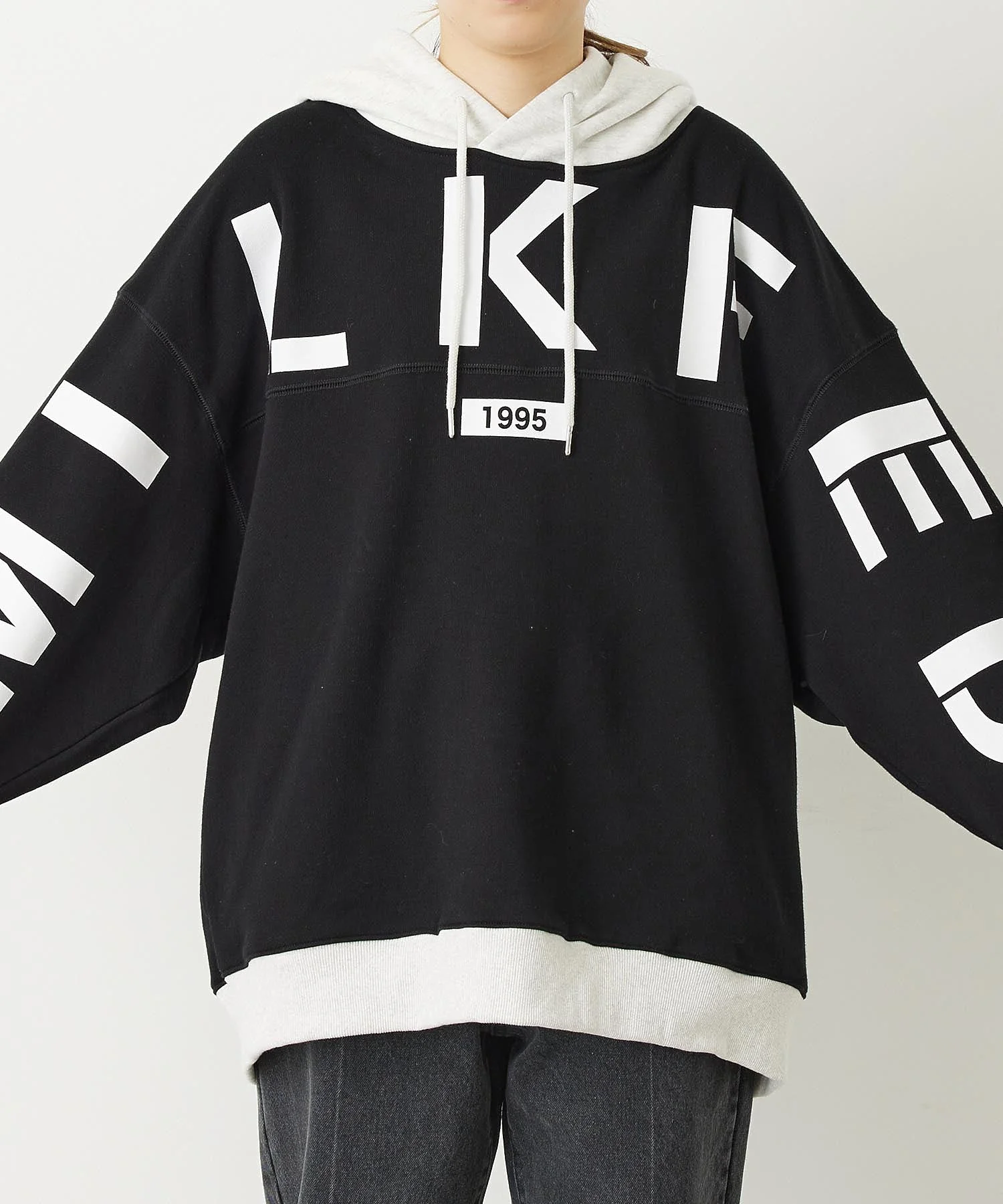 BIG STENCIL LOGO SWEAT HOODIE MILKFED. - Image 13