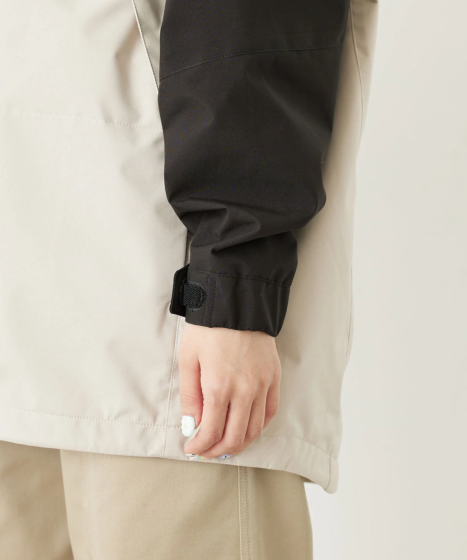 BACK LOGO BICOLOR MOUNTAIN PARKA MILKFED. - Image 12