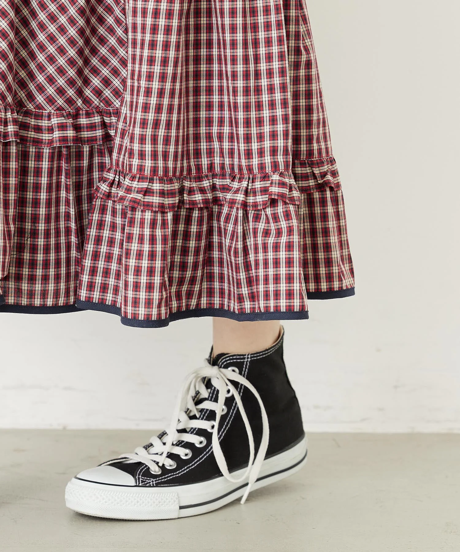 PLAID TIERED SKIRT MILKFED. - Image 11