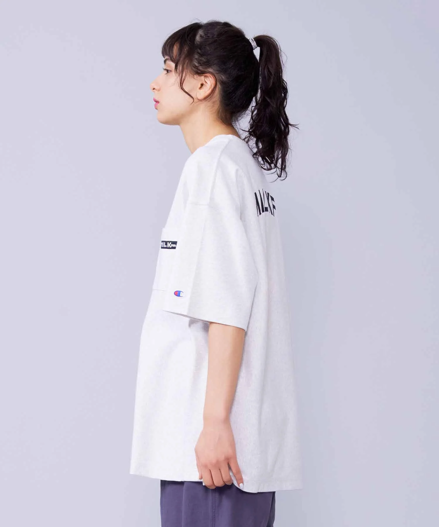MILKFED.xCHAMPION ARCH LOGO POCKET S/S TEE - Image 9