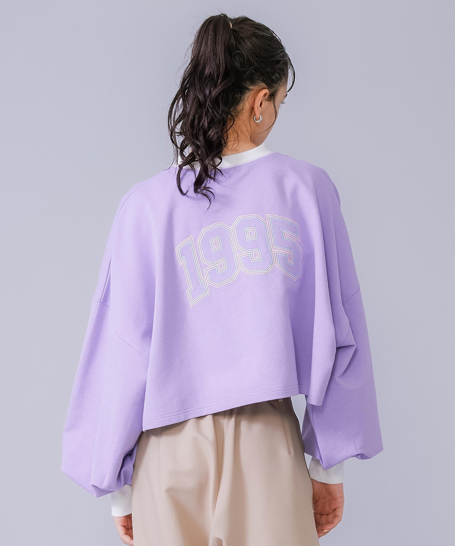 VOLUME SLEEVE CROPPED TOP MILKFED. - Image 4