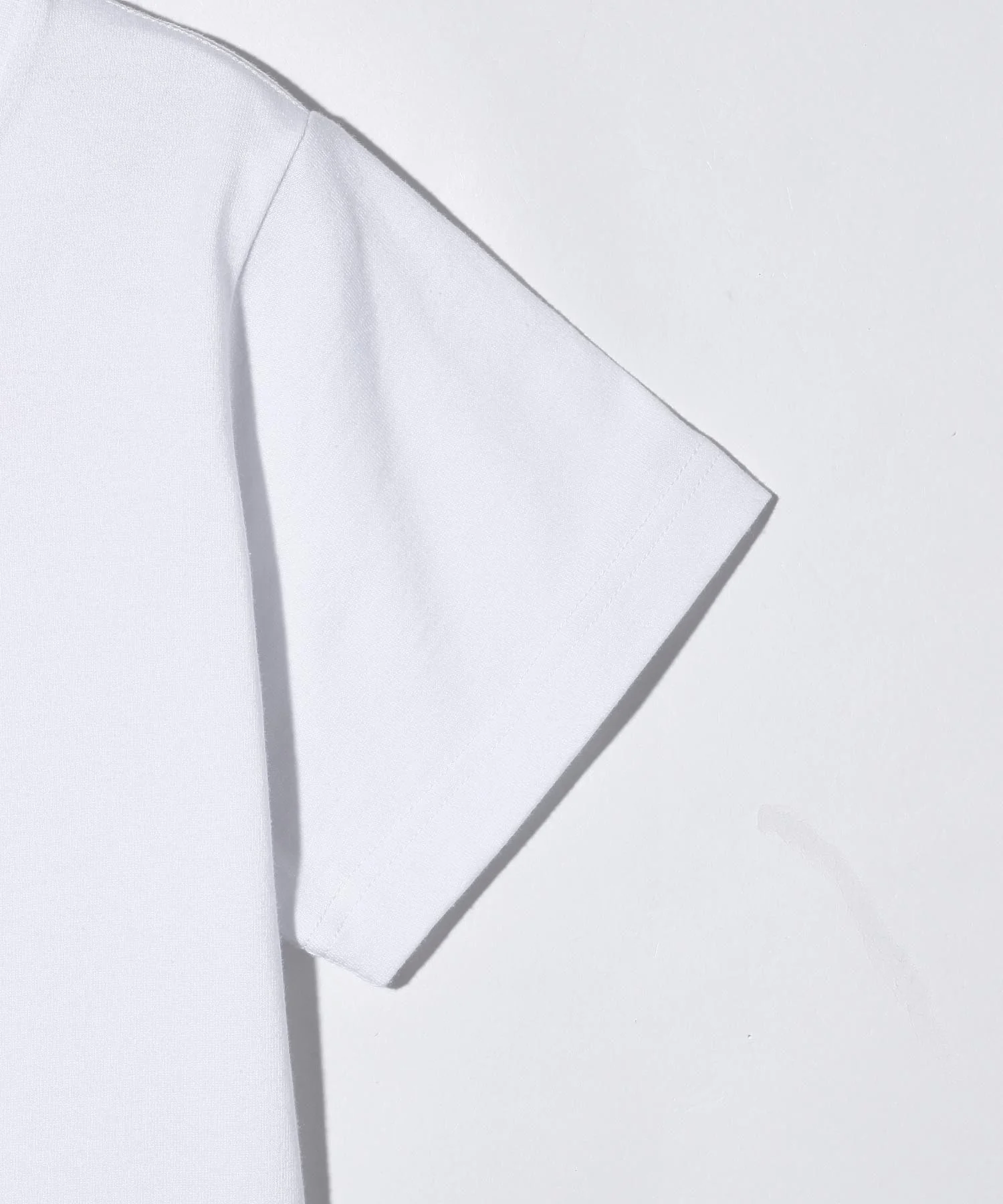 ICING SCRIPT COMPACT S/S TEE MILKFED. - Image 17