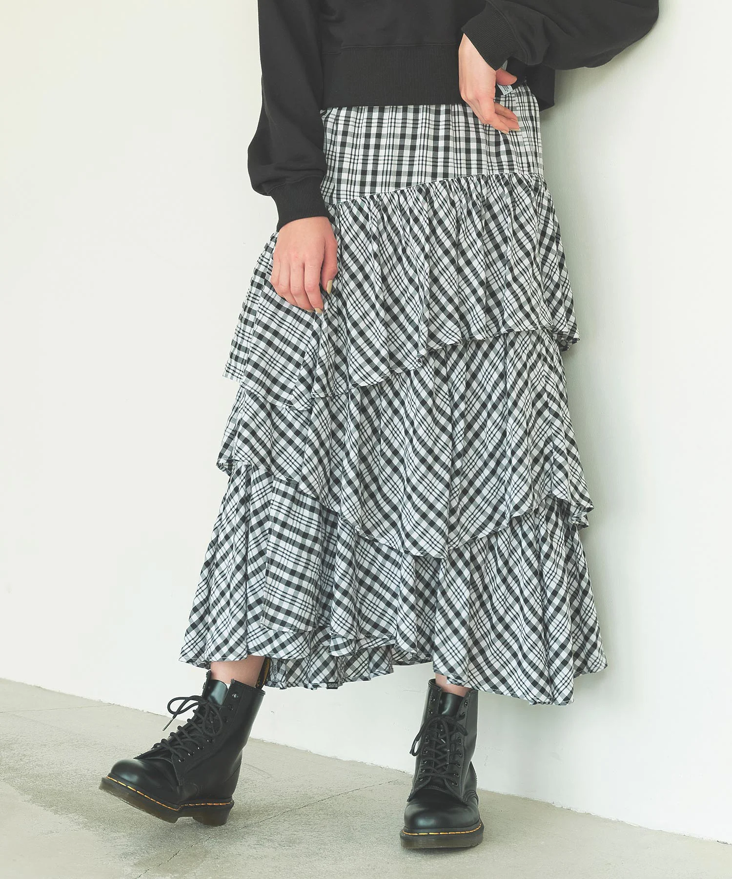 PLAID TIERED SKIRT MILKFED. - Image 4