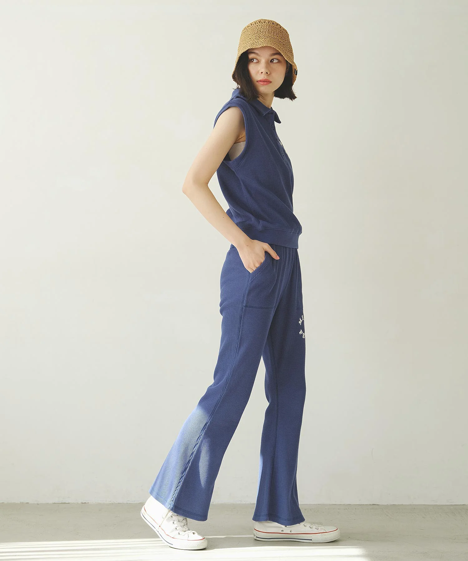 WAFFLE FLARE PANTS - Image 13