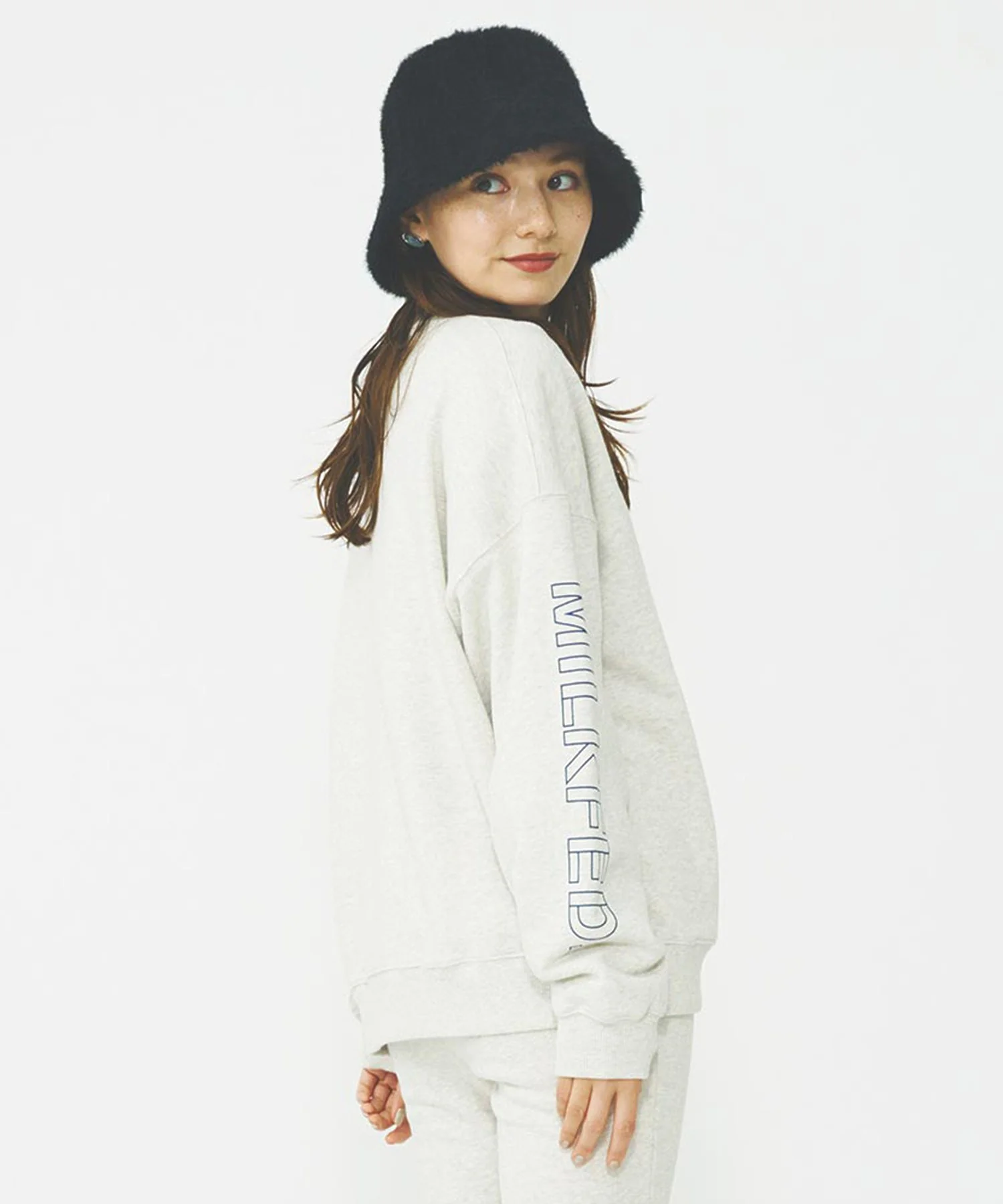 STENCIL LOGO BASIC SWEAT TOP - Image 16