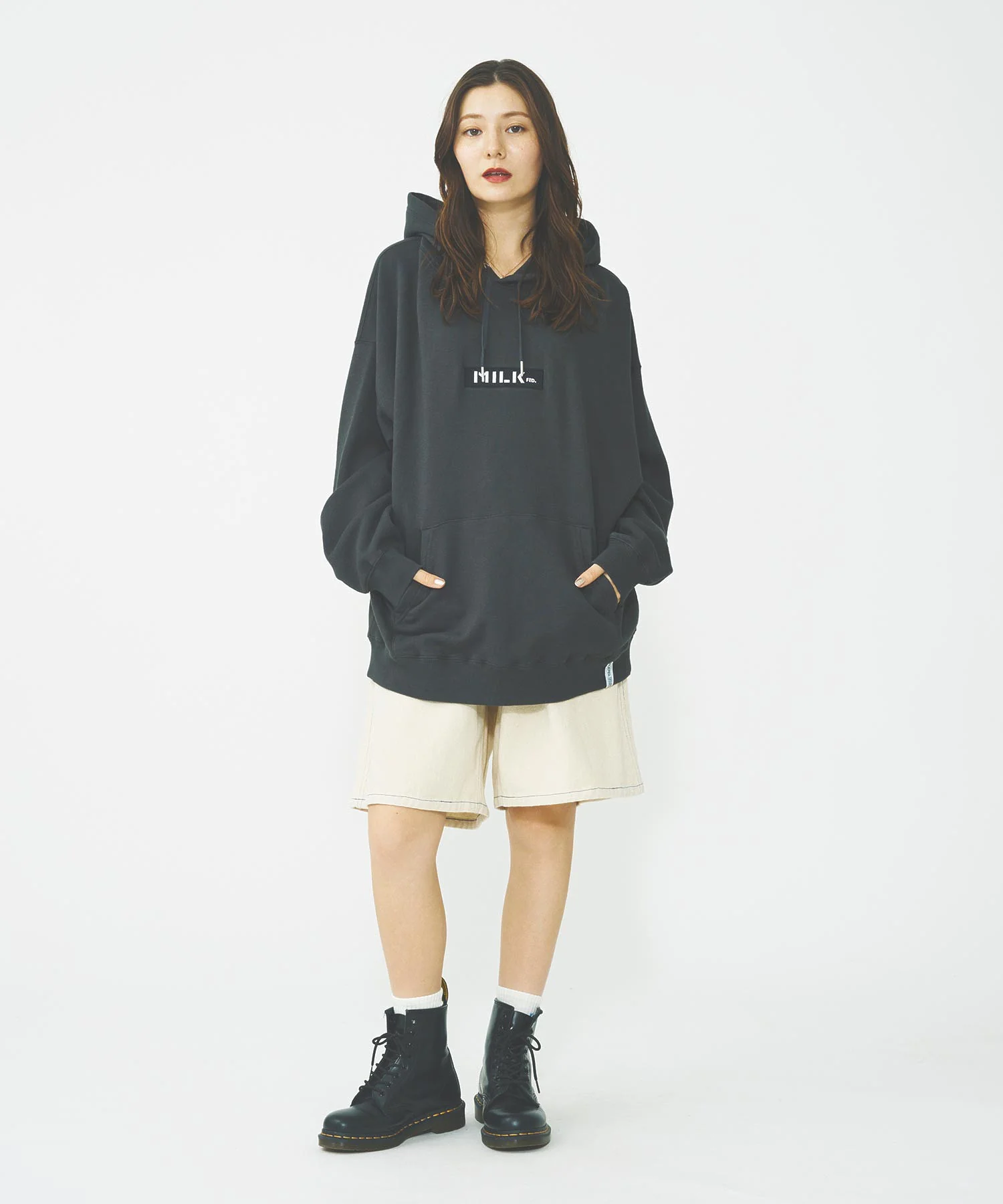 BAR LOGO BASIC SWEAT HOODIE - Image 14