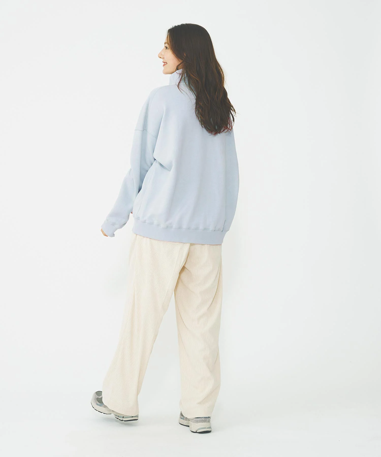 COLLEGE LOGO HALF ZIP TOP - Image 5