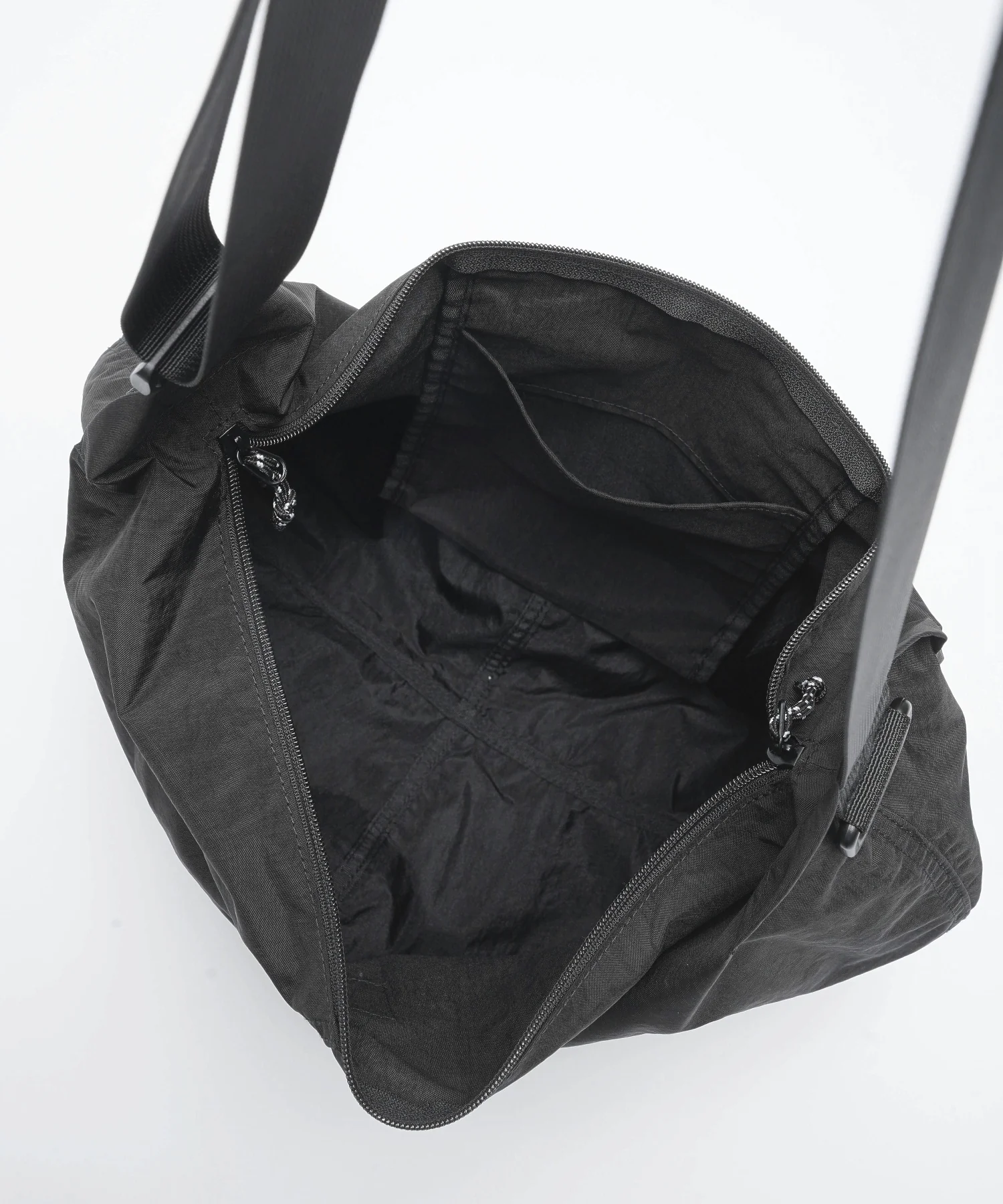 HALF MOON SHOULDER BAG - Image 28