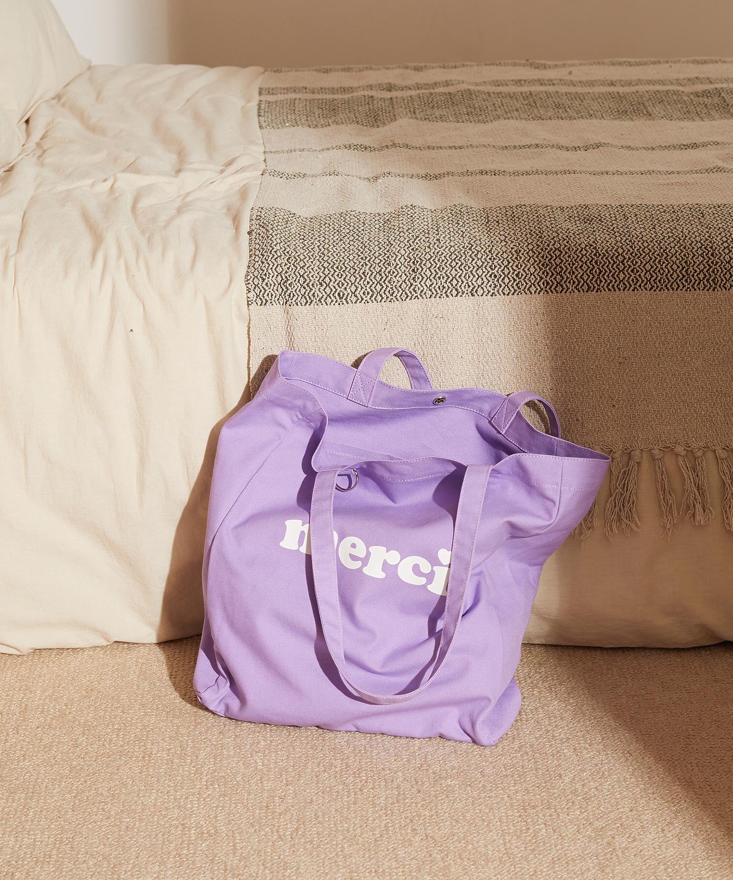 MERCI LOGO TOTE - Image 40