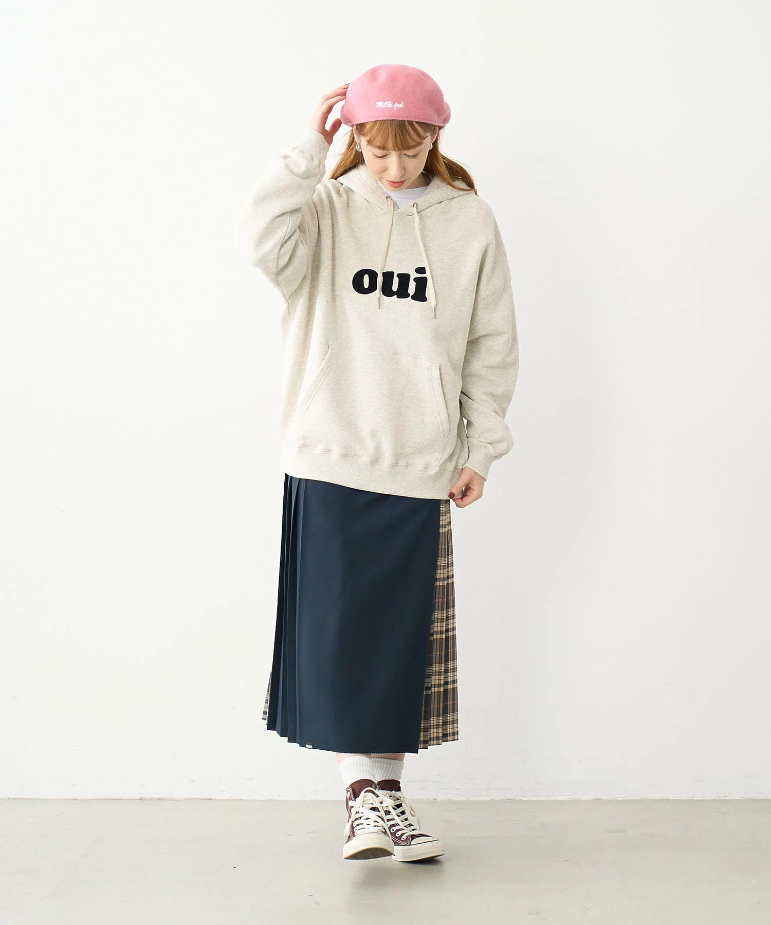 OUI SWEAT HOODIE - Image 13