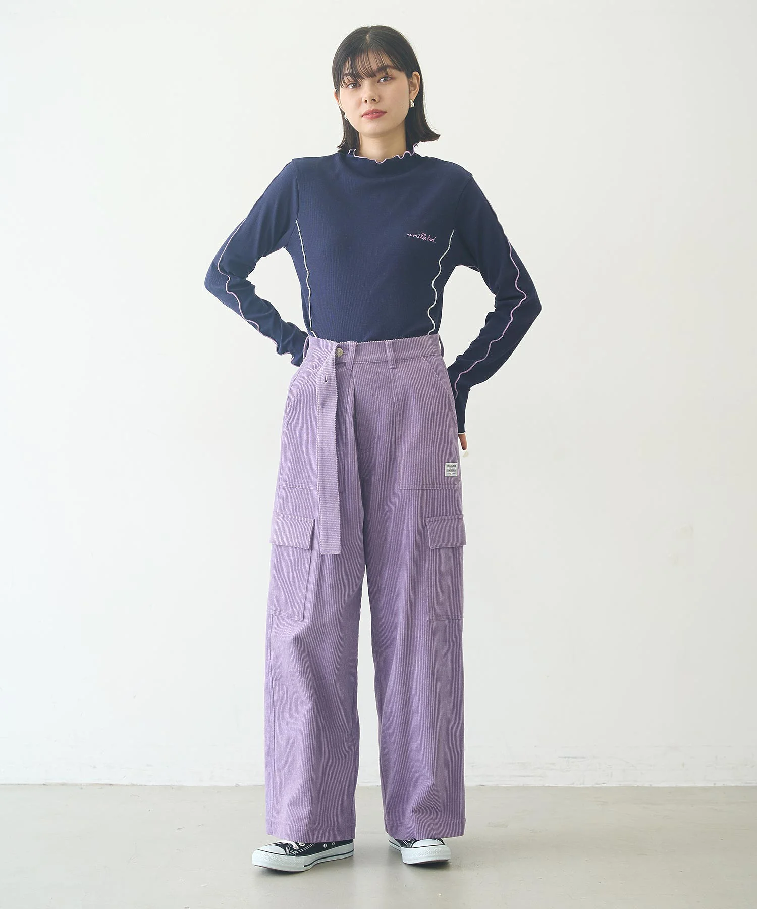 OVERLOCK STITCHED TOP - Image 30