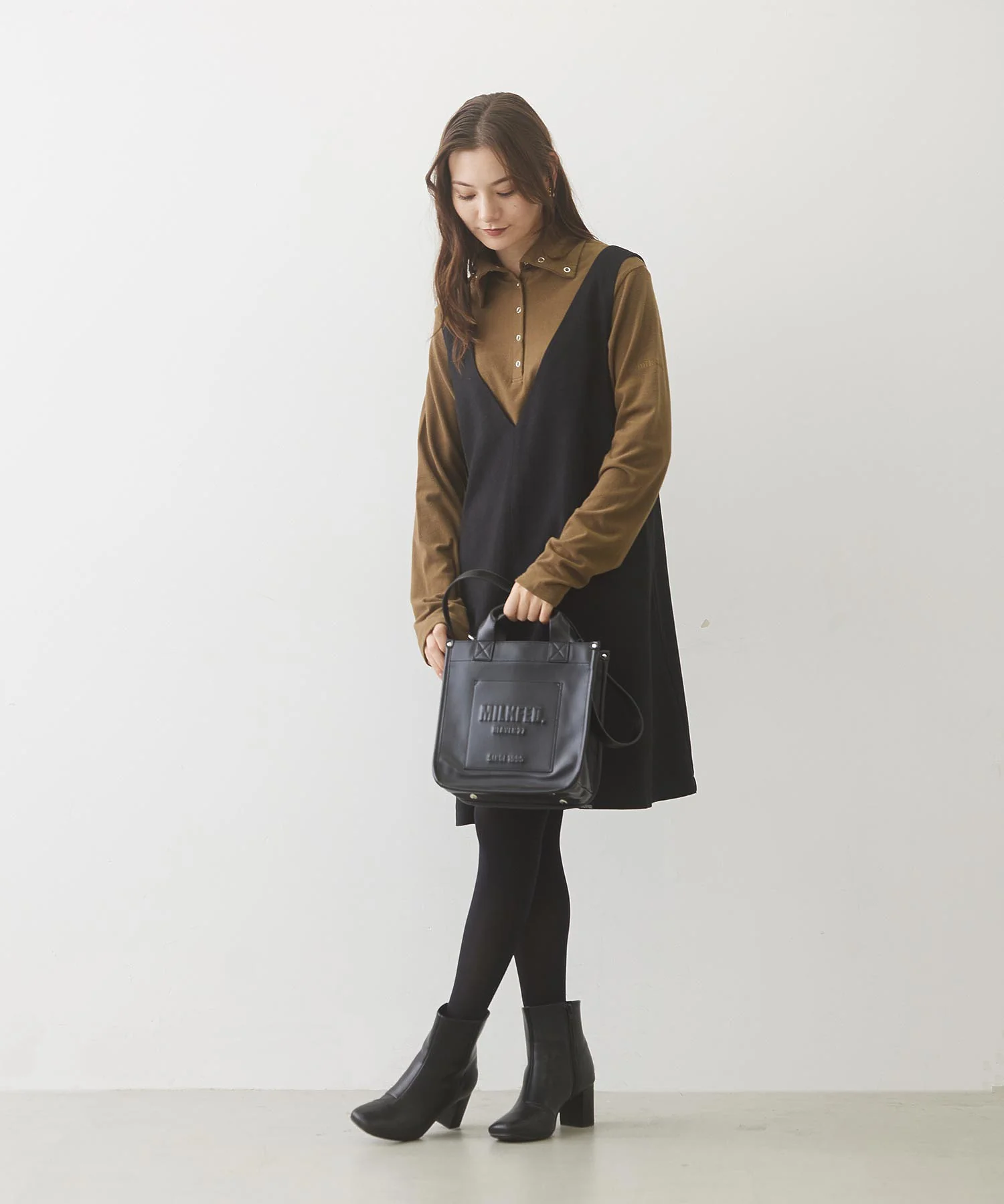 V NECK  DRESS - Image 8