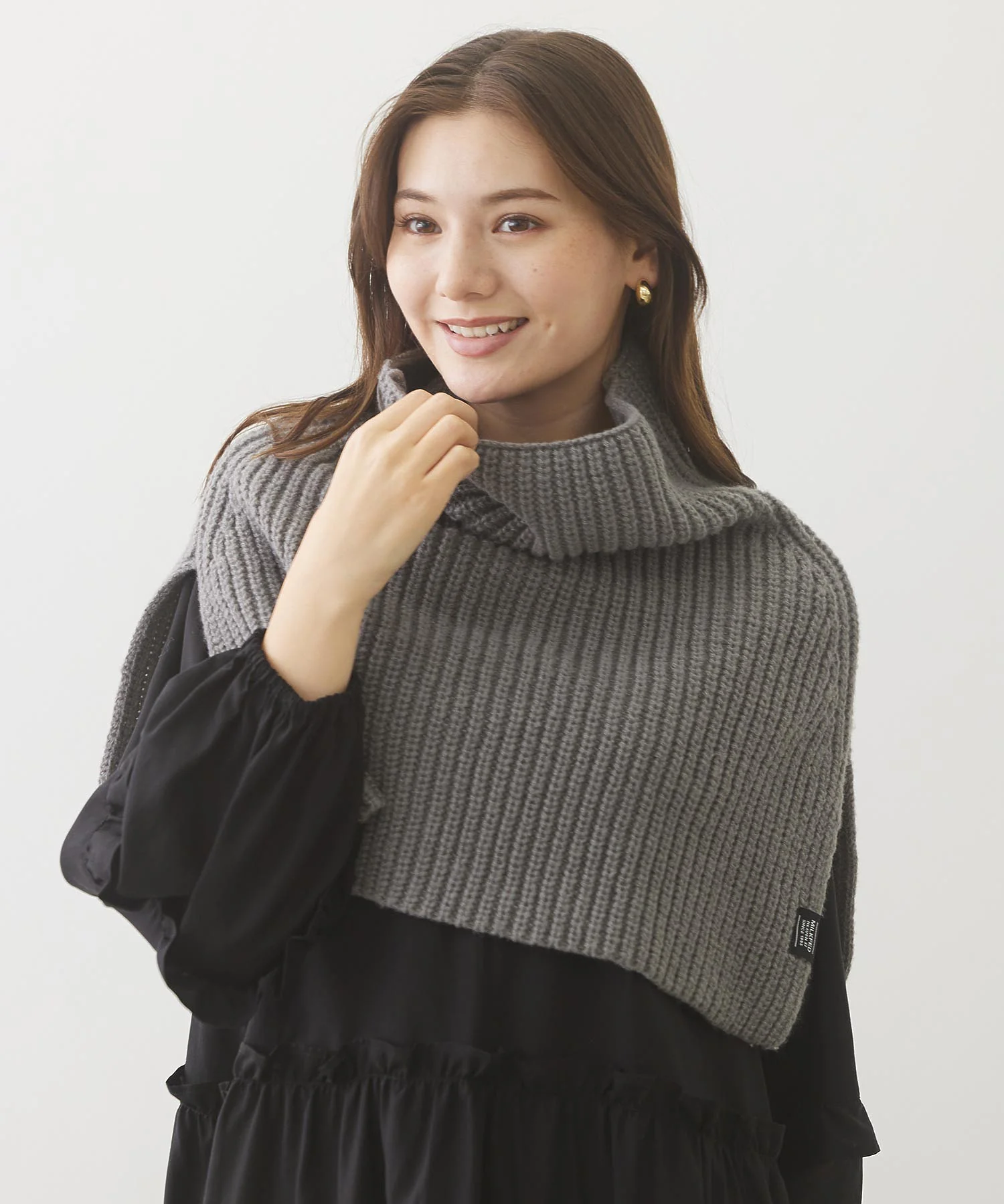 KNITTED NECK WARMER - Image 4