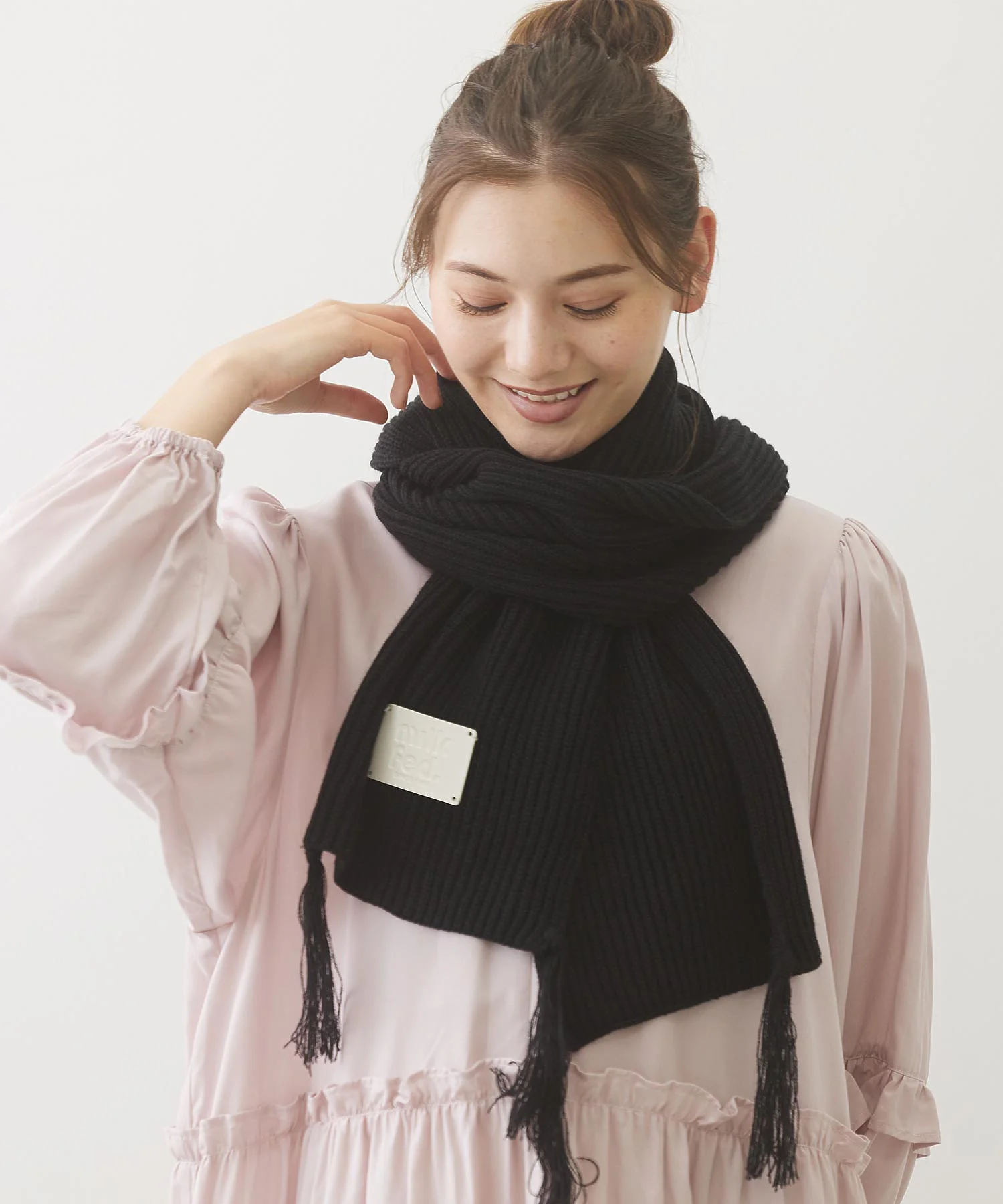 LOGO PATCH RIB SCARF - Image 15