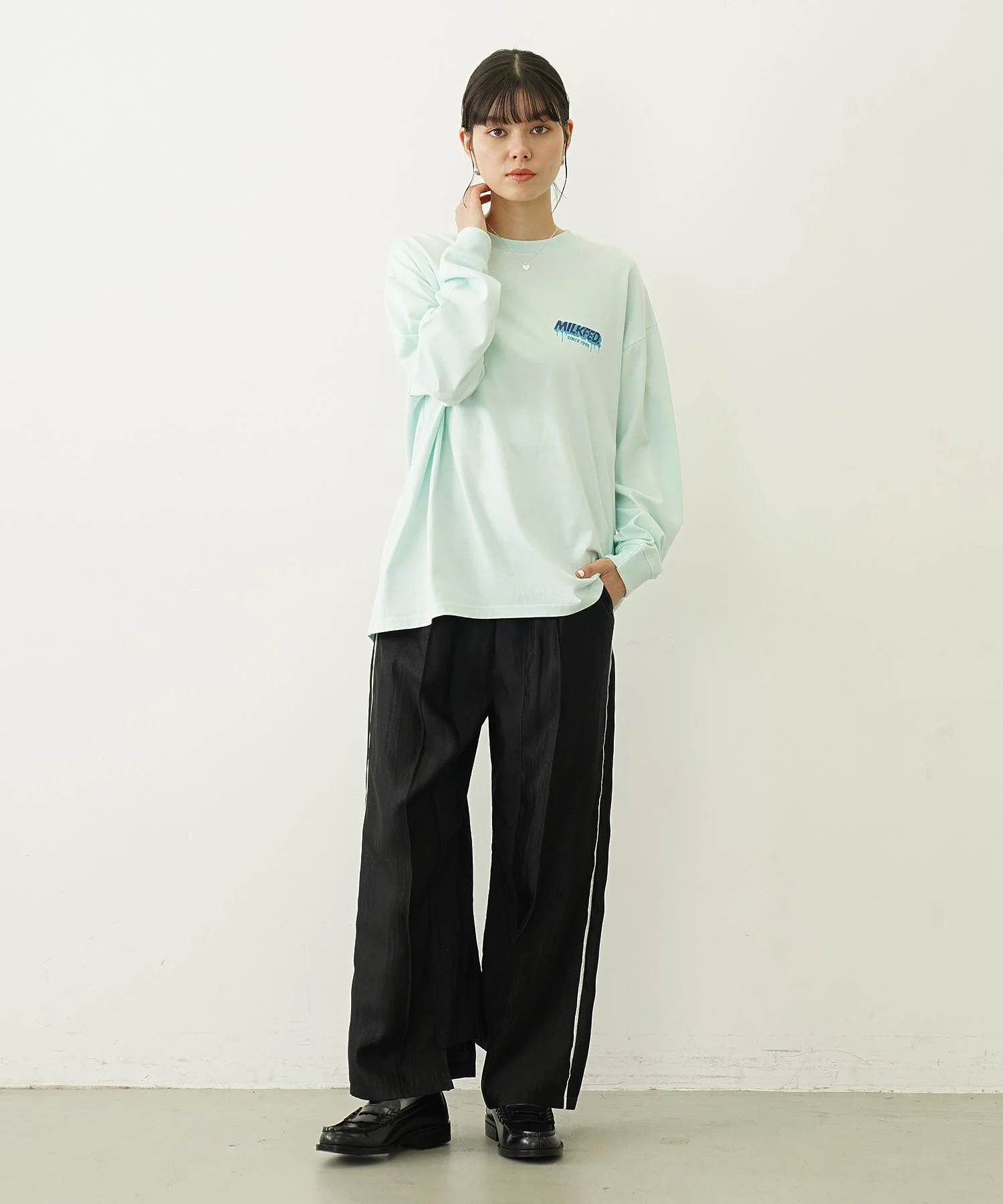GLITTER MELT LOGO WIDE L/S TEE - Image 9