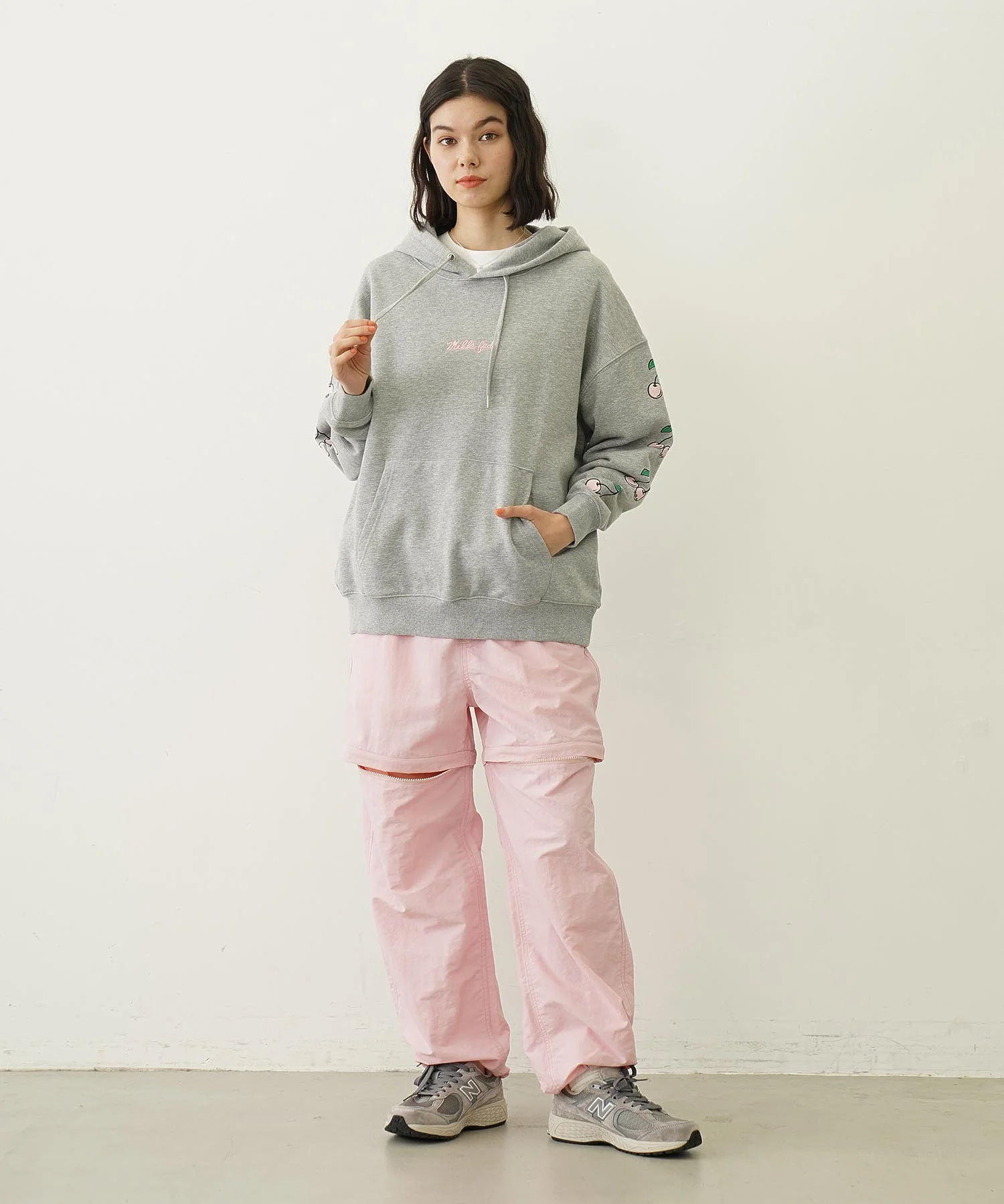 SIDE CHERRIES SWEAT HOODIE - Image 9