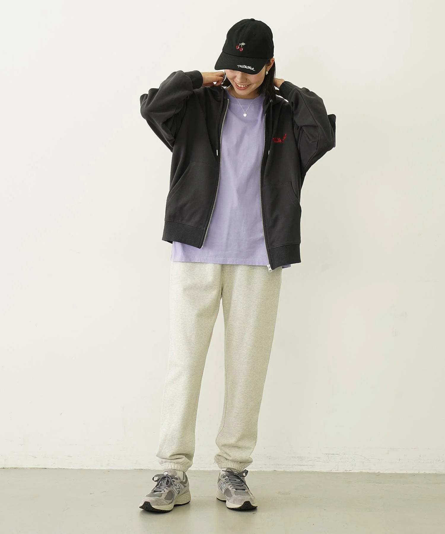 EXTENDED ICING LOGO ZIP UP HOODIE - Image 11