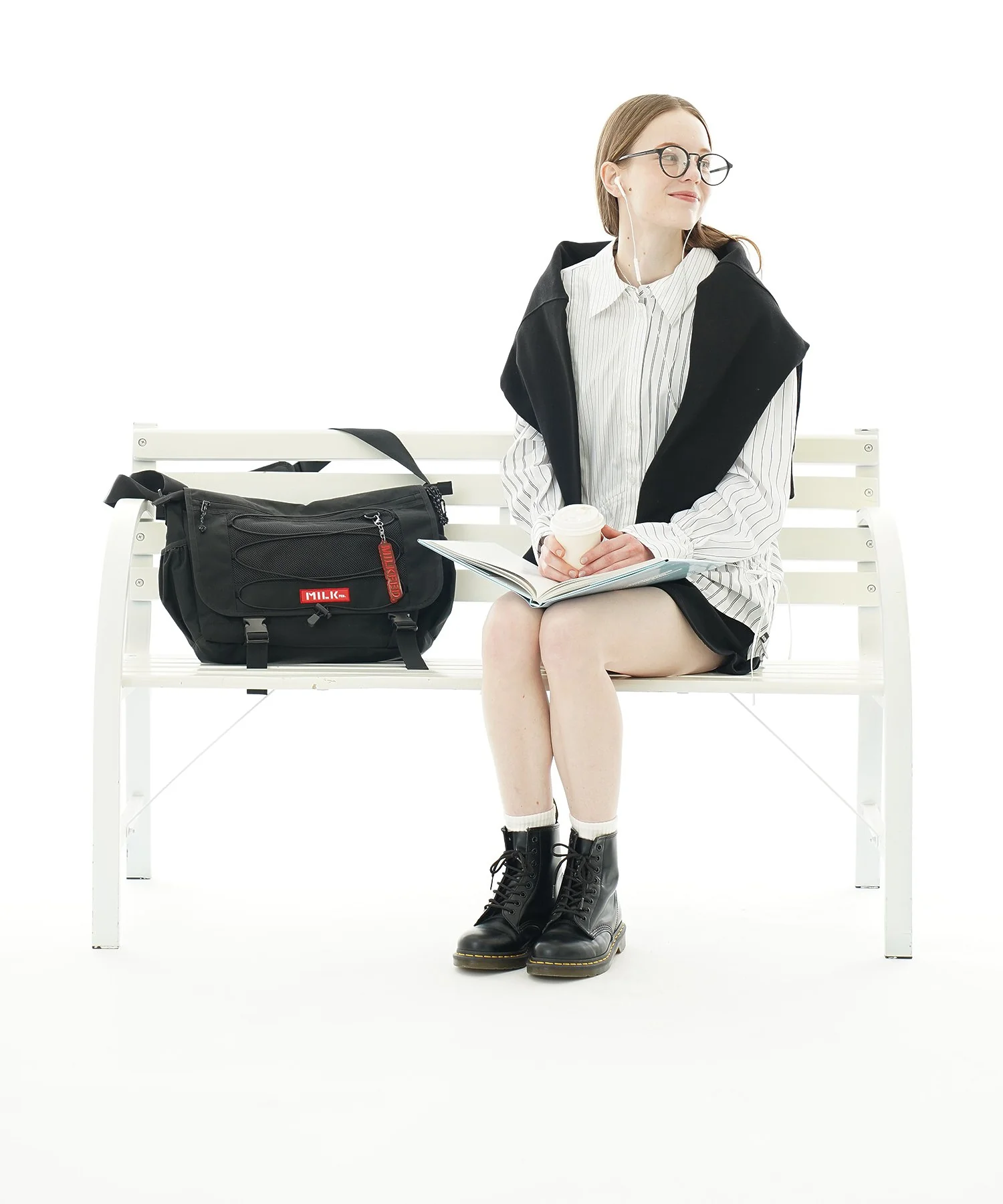 DAILY MESSENGER BAG - Image 23
