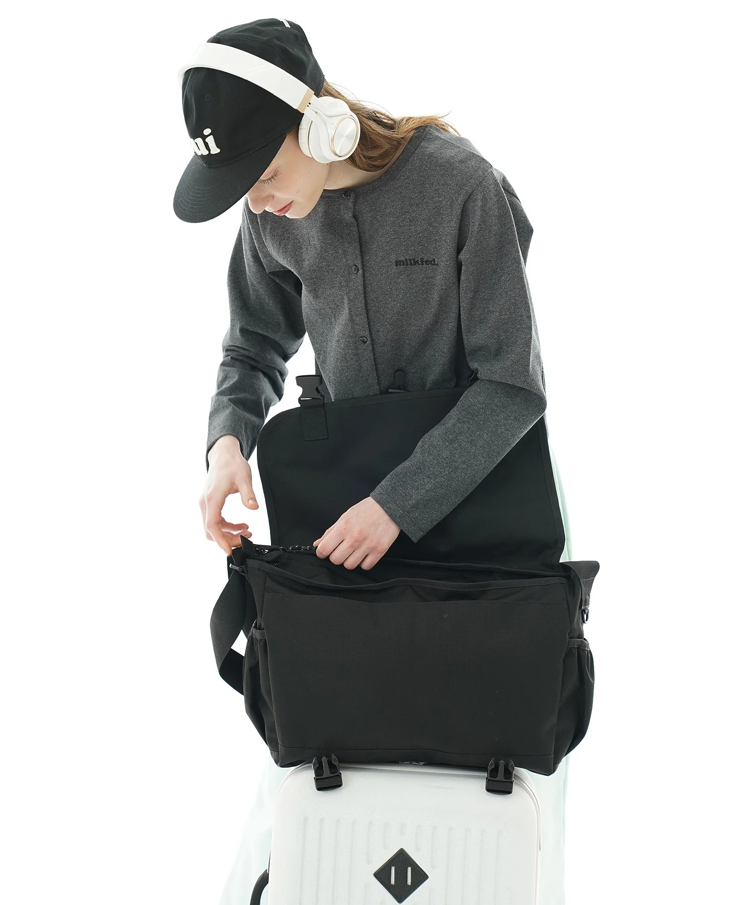 DAILY MESSENGER BAG - Image 44