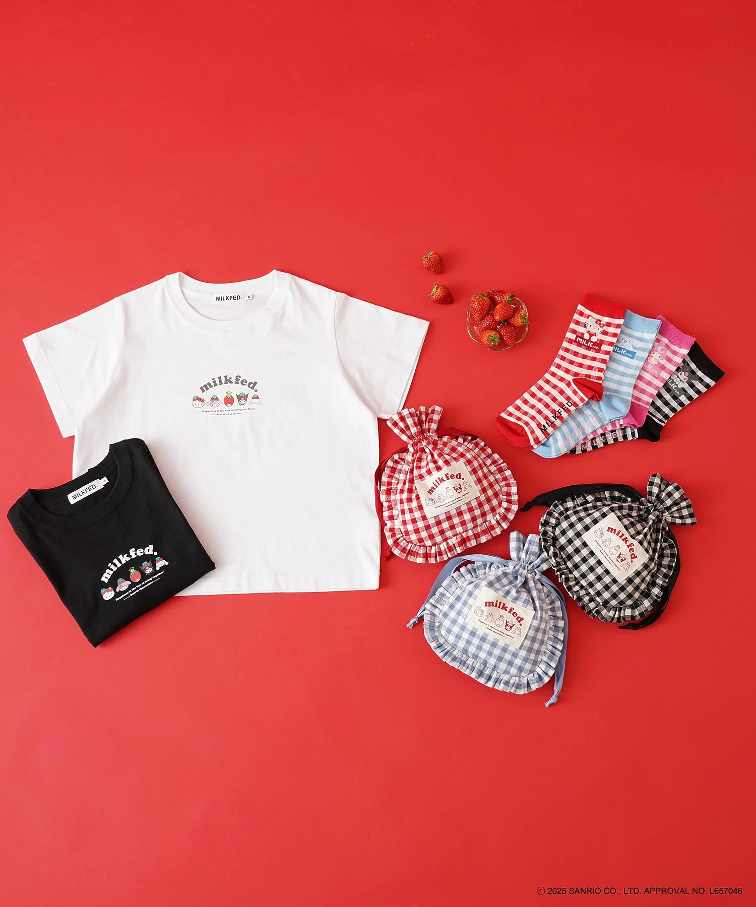MILKFED. × SANRIO CHARACTERS SOCKS - Image 8