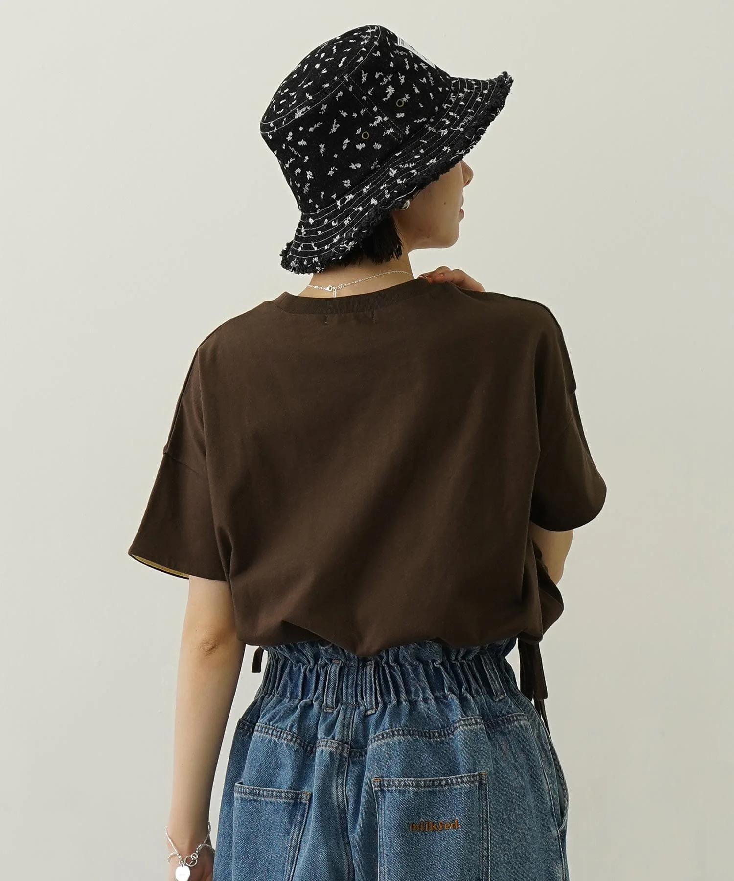 COLORED SLEEVE EDGE S/S TOP - Image 19