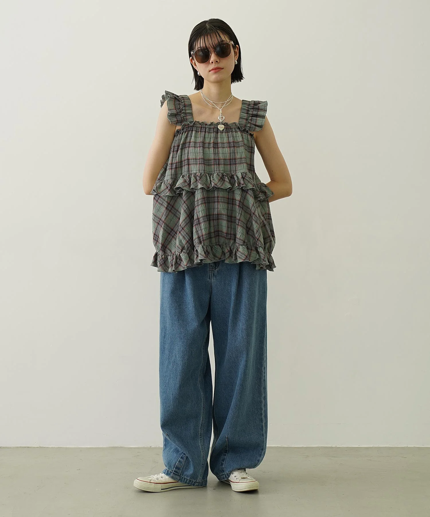 TUCK DENIM PANTS - Image 9