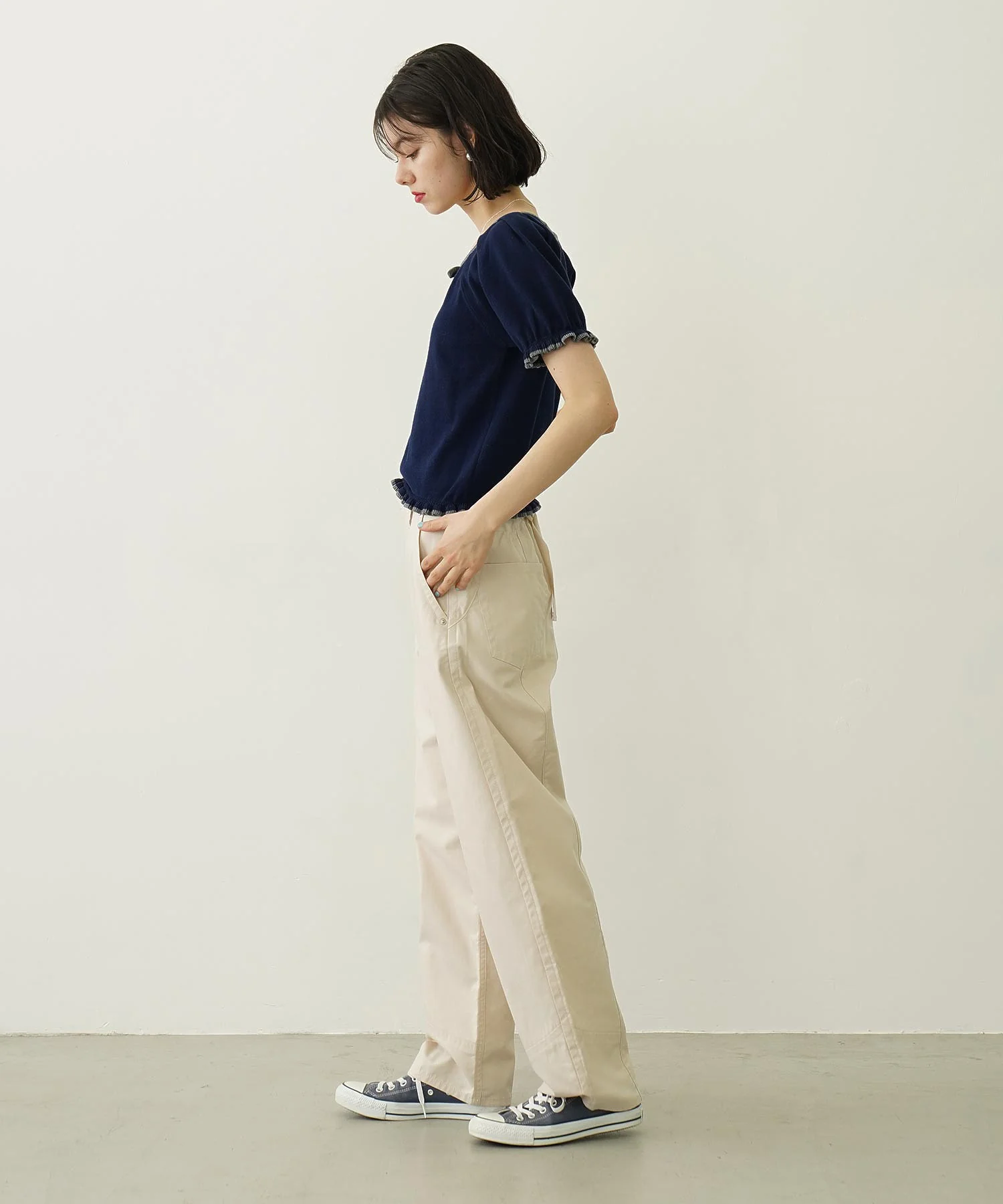 BACK RIBBON PANTS - Image 17