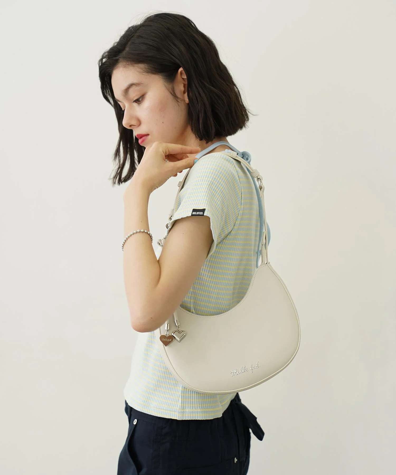 HEART CHARM ONE HANDLE BAG - Image 9