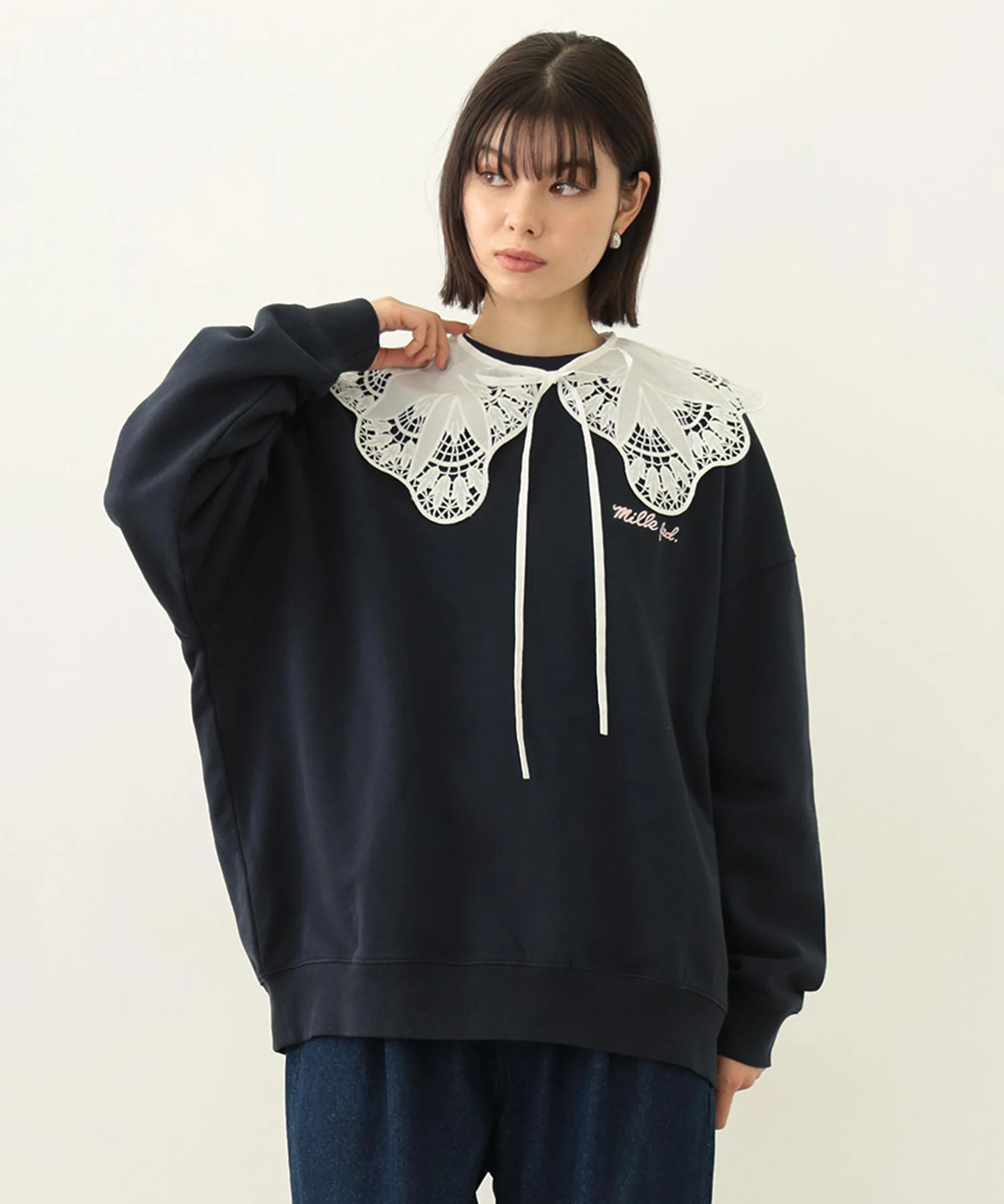 ICING LOGO WIDE CREW SWEAT TOP - Image 38