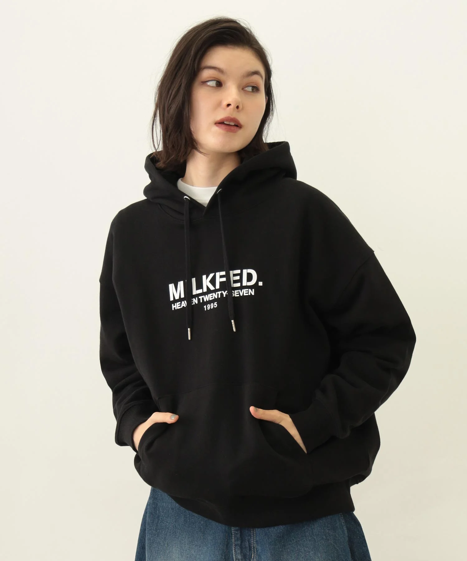 STENCIL LOGO WIDE SWEAT HOODIE - Image 4