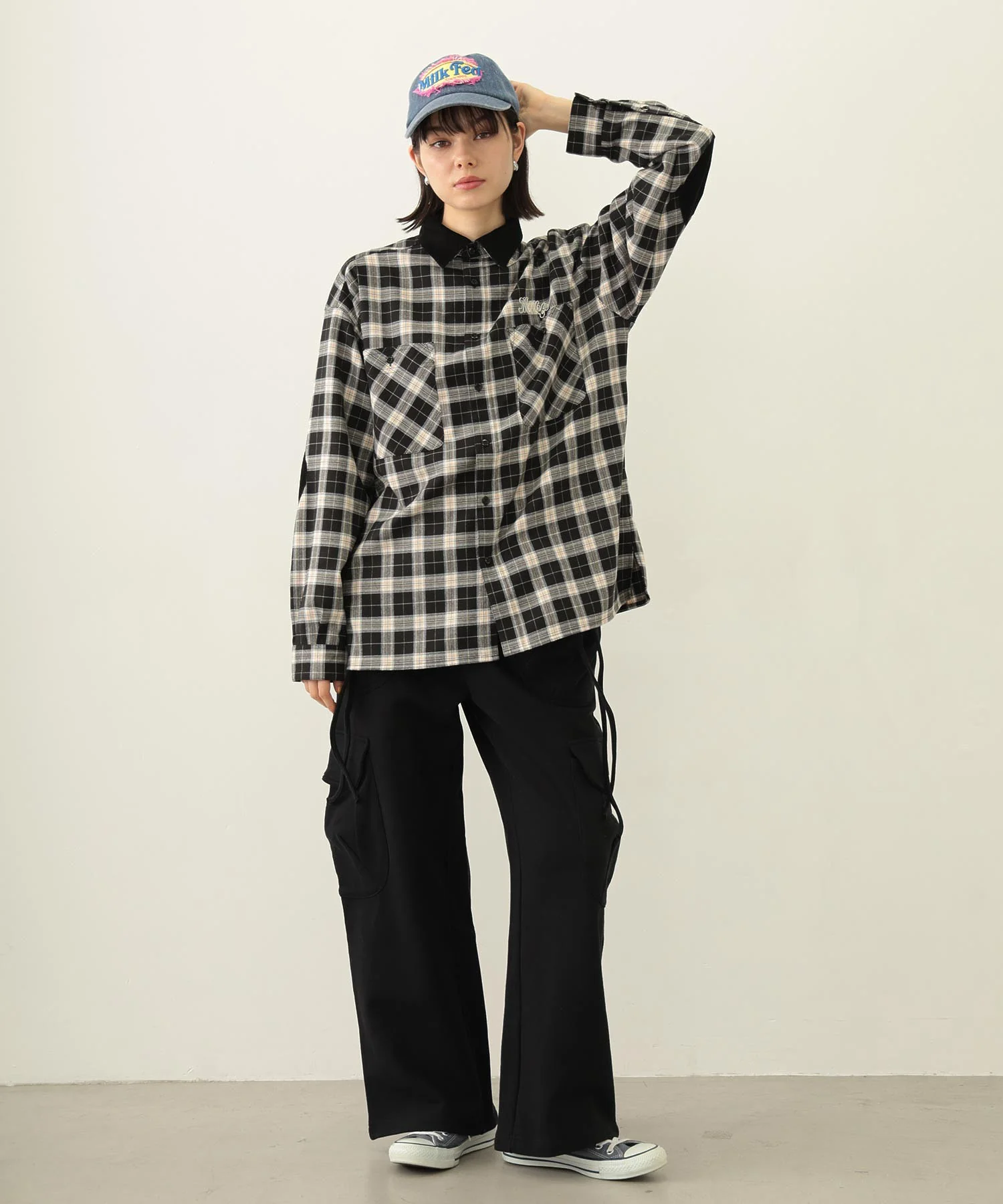 HEART ELBOW PATCH PLAID SHIRT - Image 20