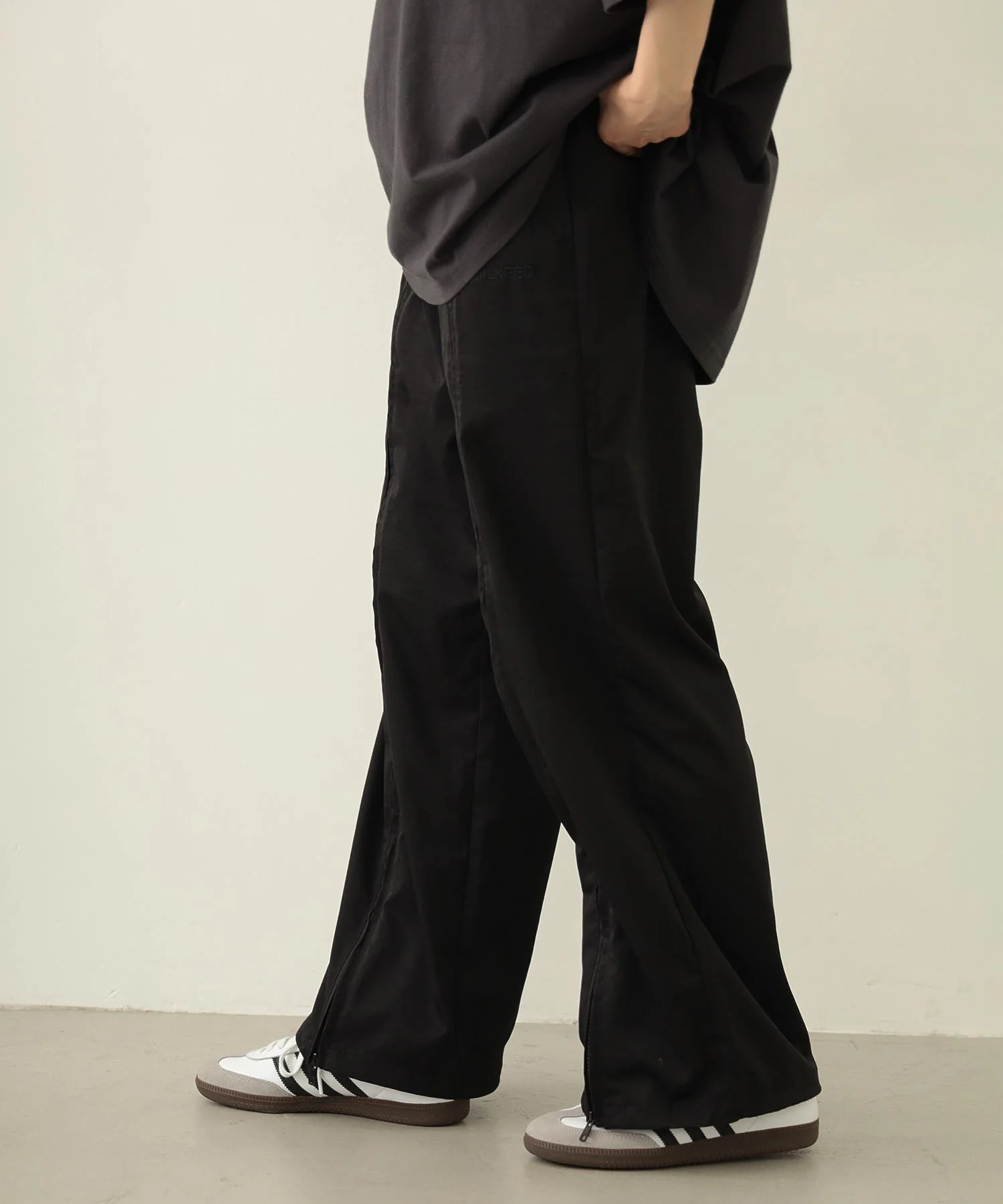 FRONT LINE ZIP UP PANTS - Image 34