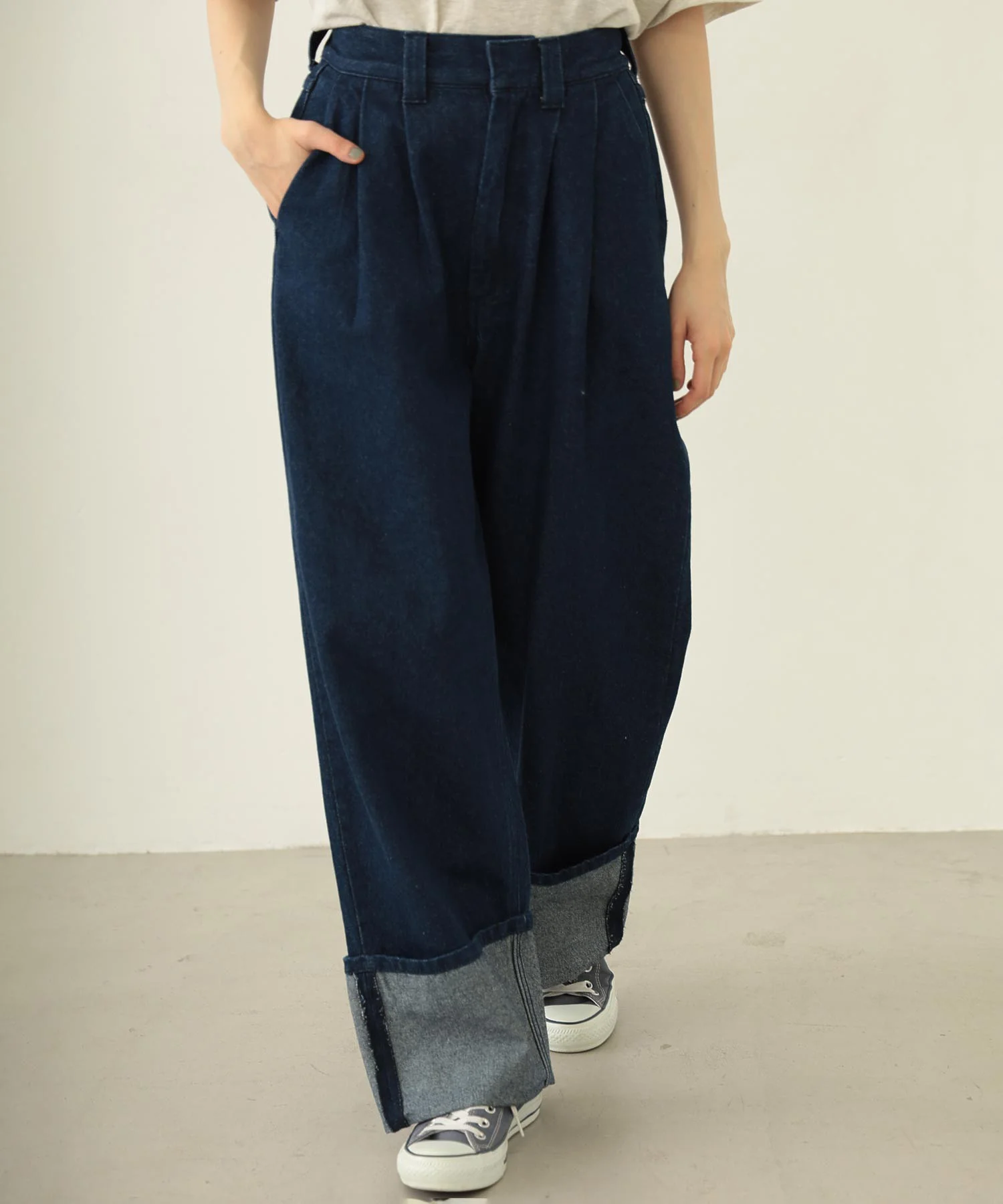ROLL UP DENIM - Image 8