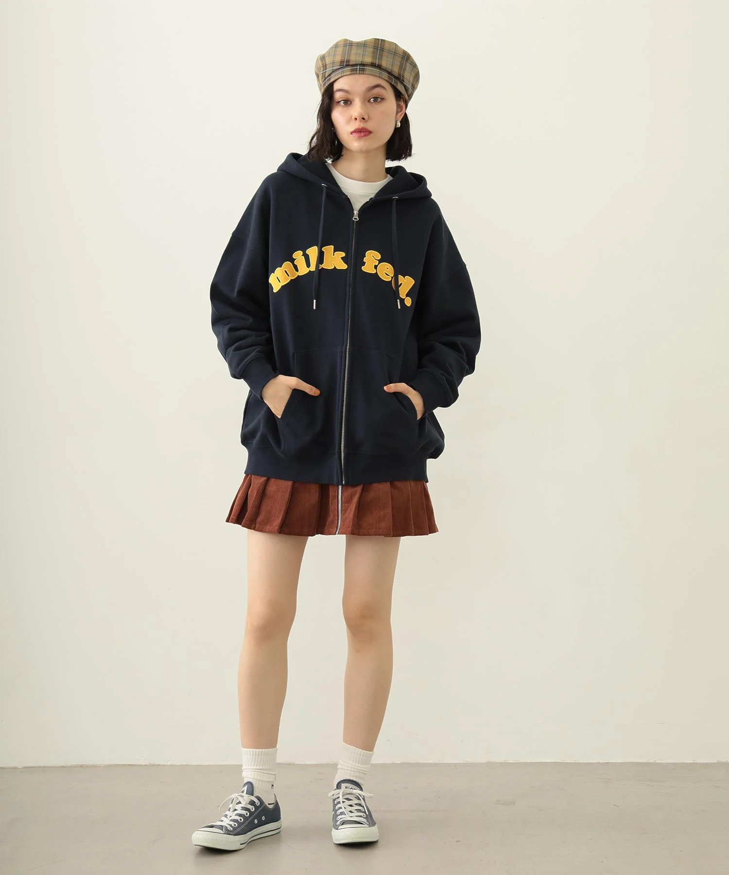 LOGO PLAID BERET - Image 19