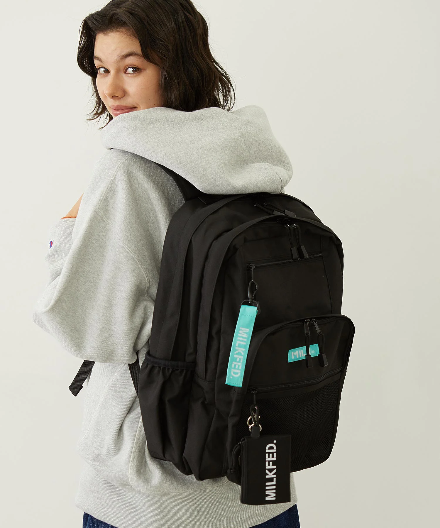 W ZIP BACKPACK LtGREEN - Image 23