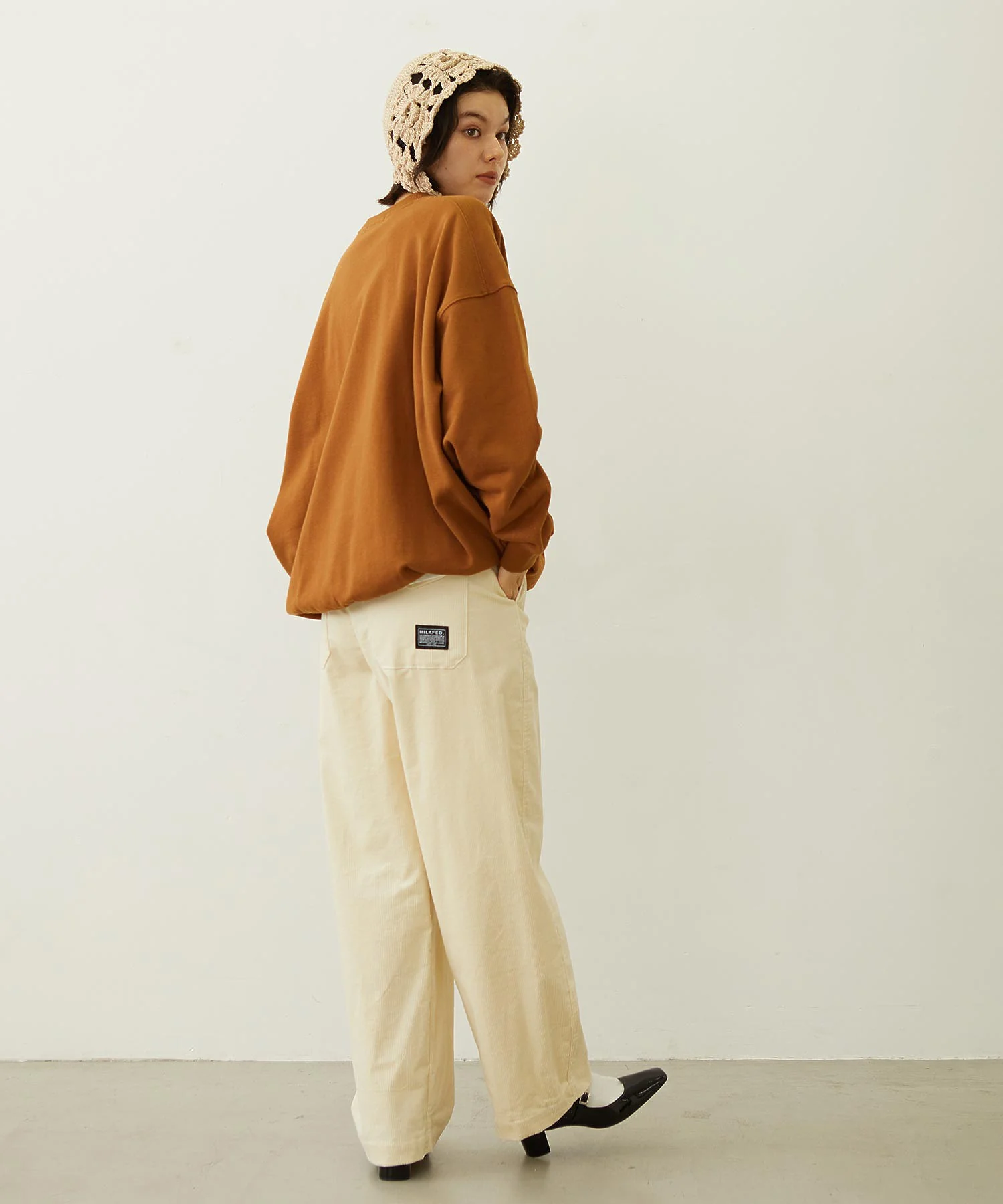 BLOOMING FLOWER EMBROIDERY SWEAT TOP - Image 24