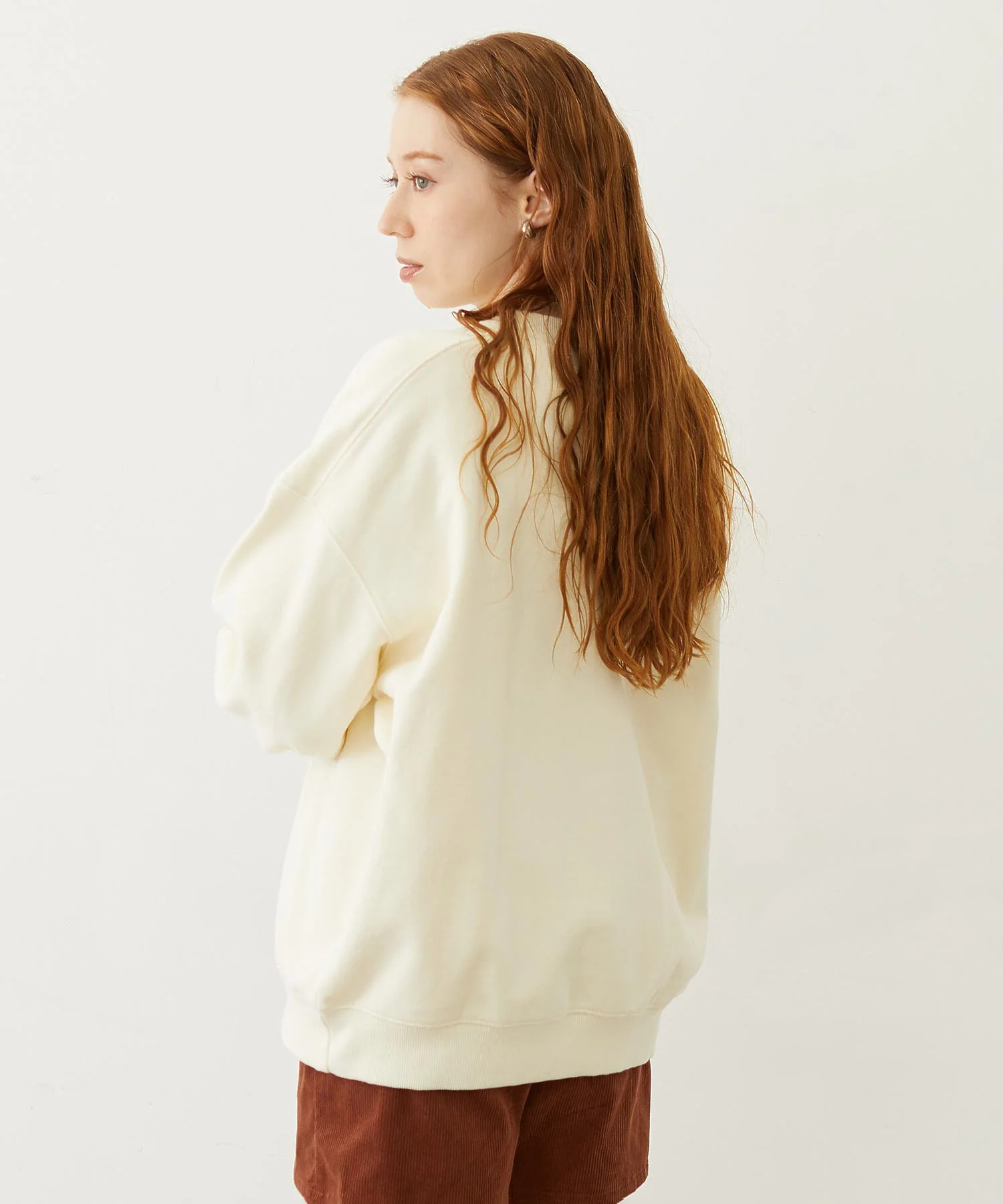 BLOOMING FLOWER EMBROIDERY SWEAT TOP - Image 5